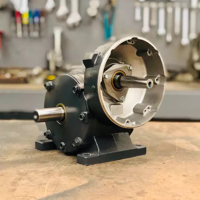 E428 Gearbox, 7.5 ratio, 230 RPM, 2HP Max Input, F1 Industrial Parts