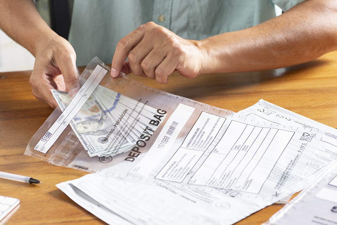 Cash Bags Bank Deposit Bags, Cash Bags and Tamper Evident Bags