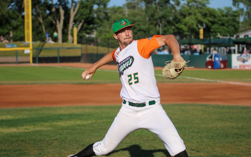 Beavers Rally in 9th Inning to tie Diamond Hoppers USPBL