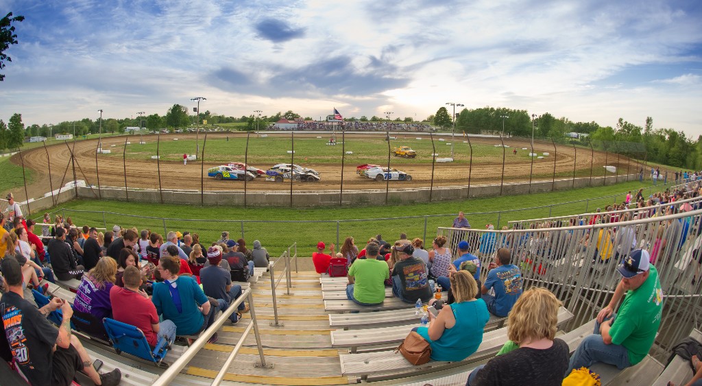 United States Racing Association Central Missouri Speedway thriving
