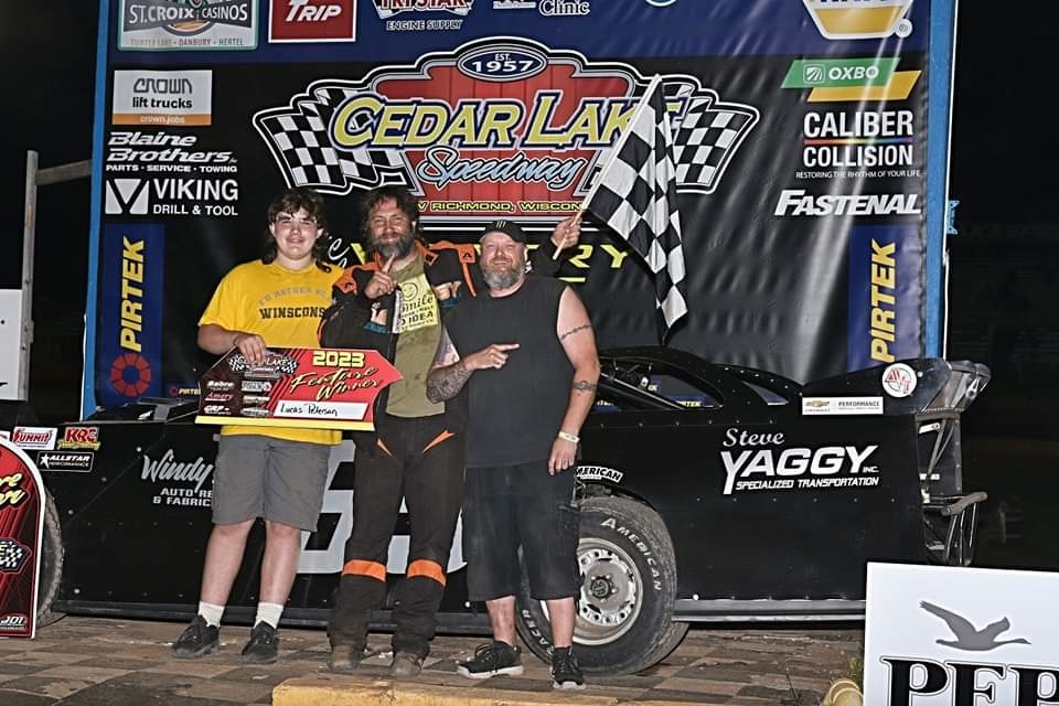 United States Racing Association Peterson roars to first win of