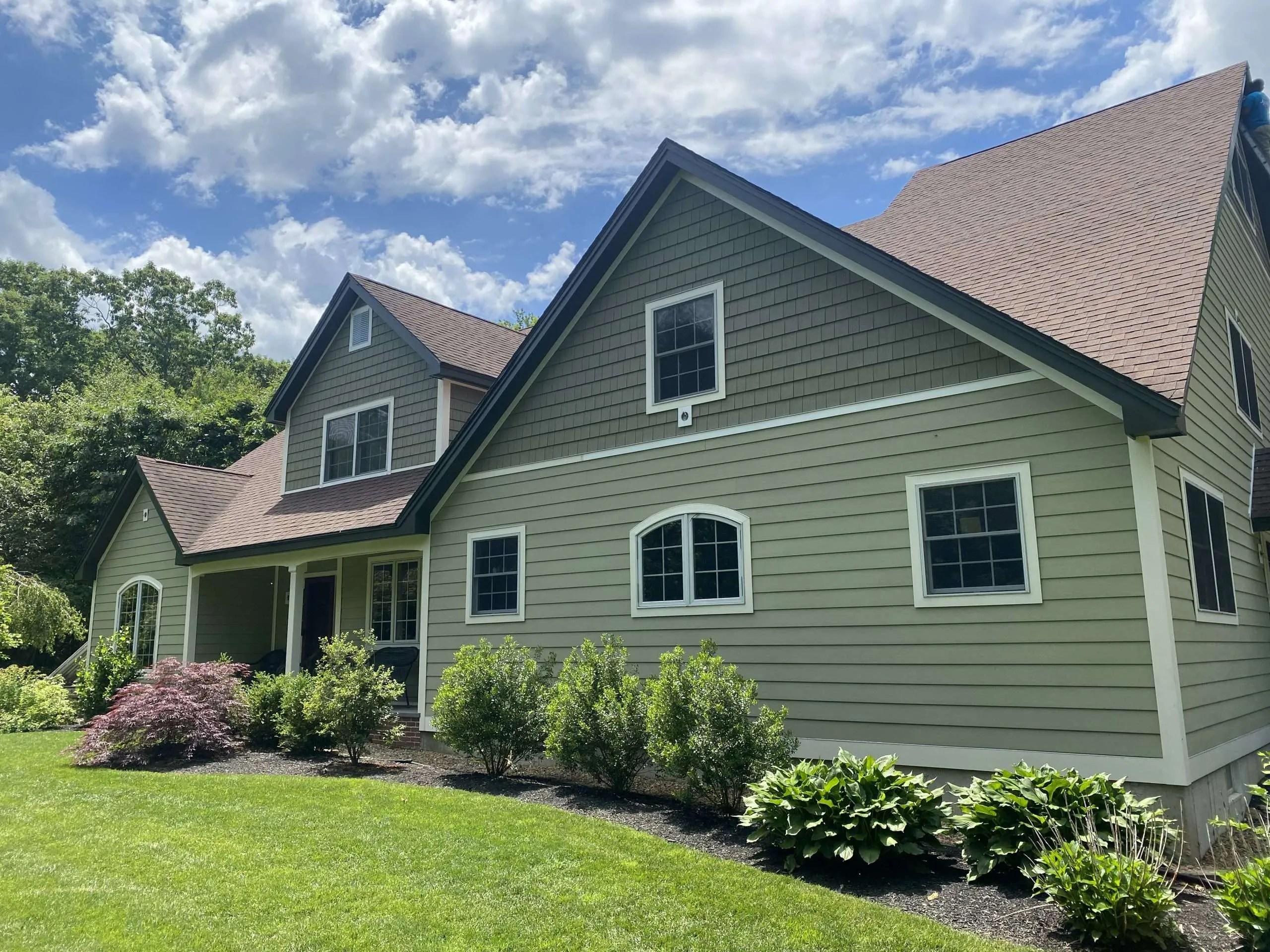 Oakham, MA Wolf Composite Siding US Siding & Roofing