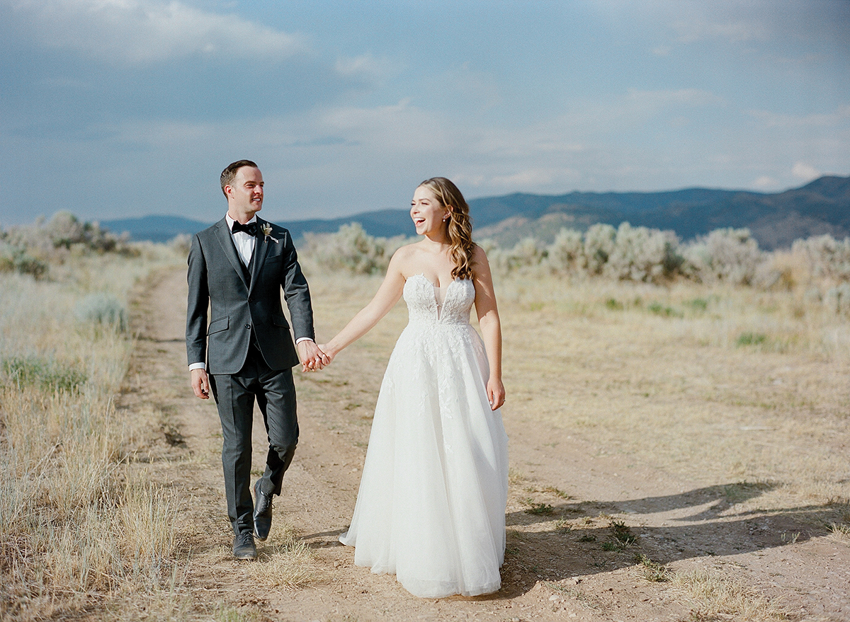 Upscale western wedding Utah Bride & Groom