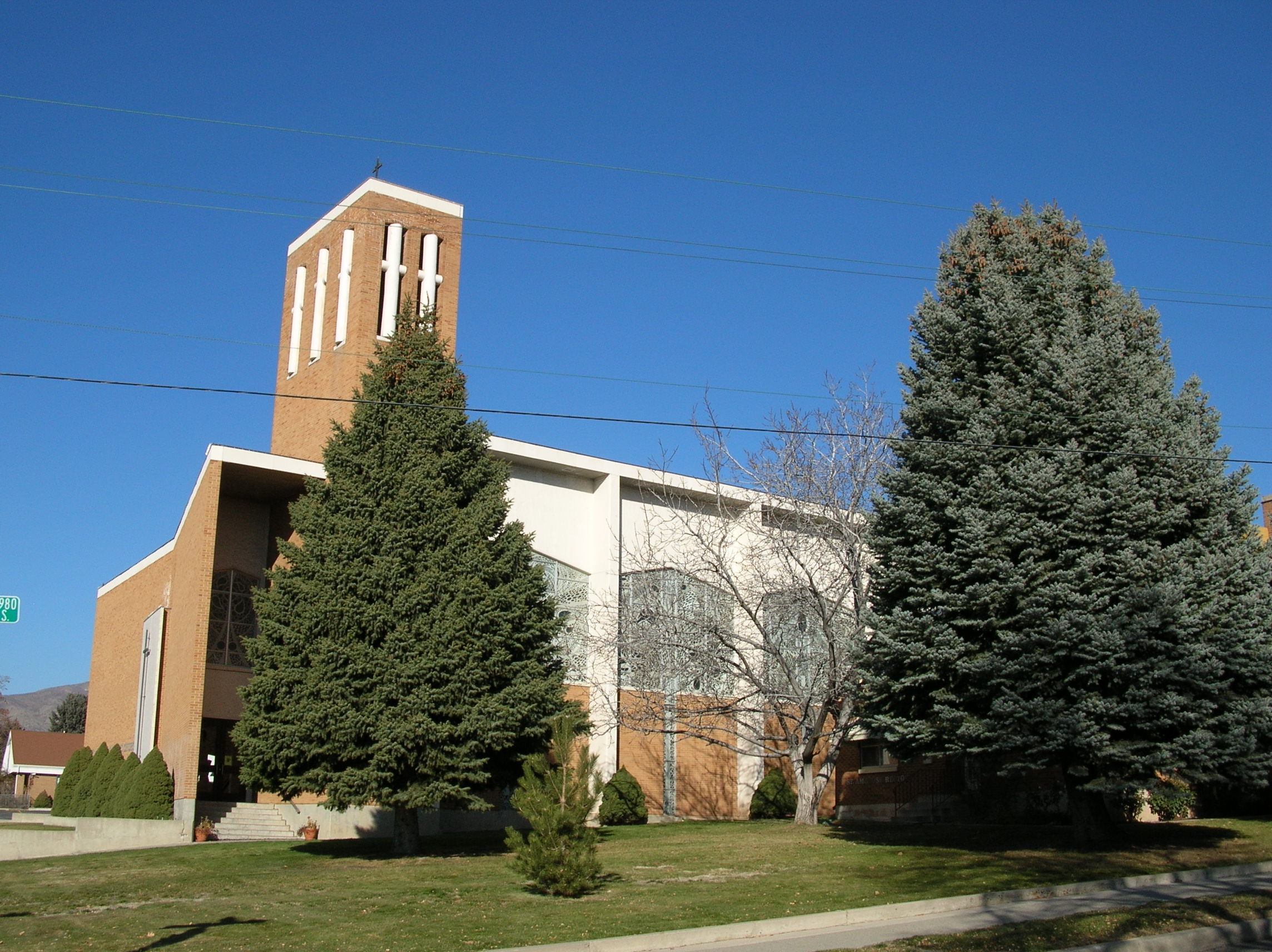 UCFA » Project » St Ambrose Catholic Church 72