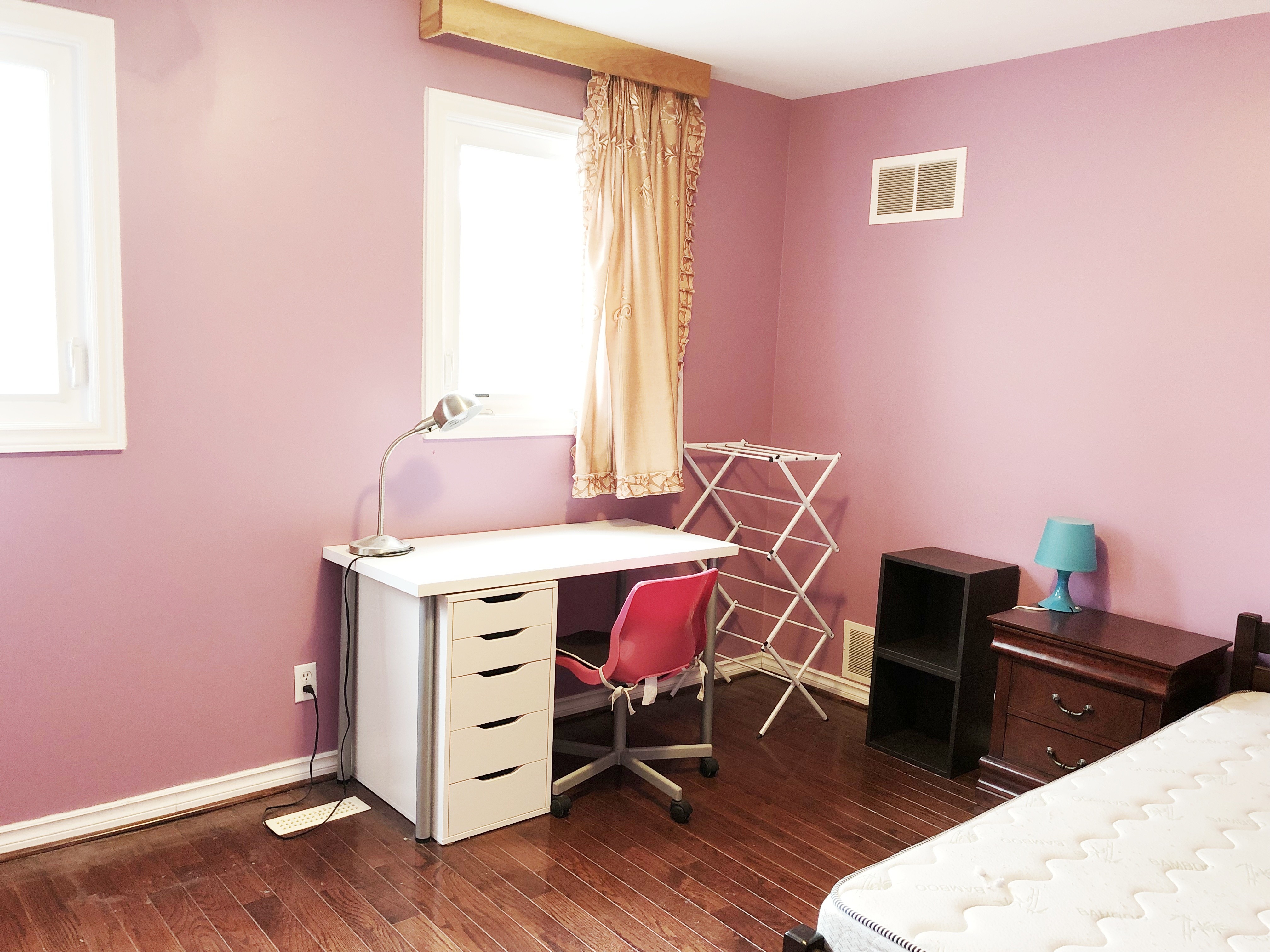 Jean's HomestayNorth York & Thornhill UTOHOME 优途寄宿