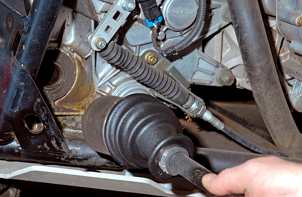 GOOD GREASE vs. BAD GREASE Dirt Wheels Magazine