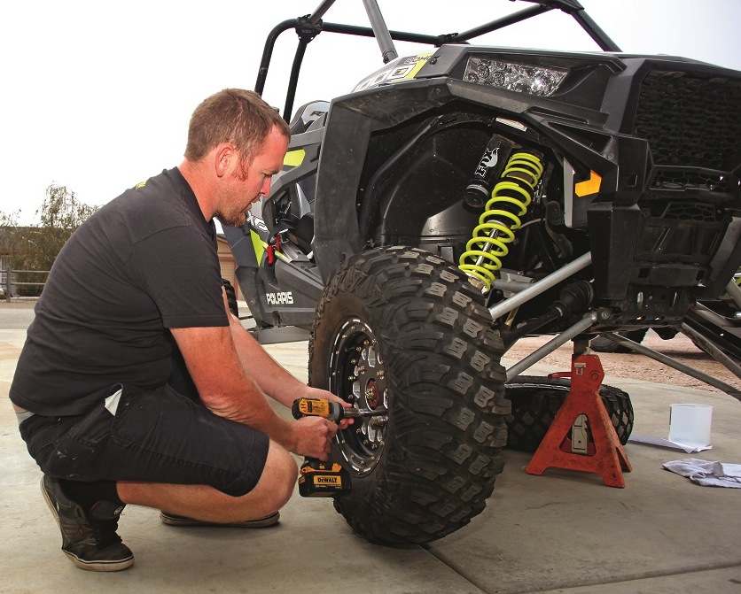 GOOD GREASE vs. BAD GREASE Dirt Wheels Magazine