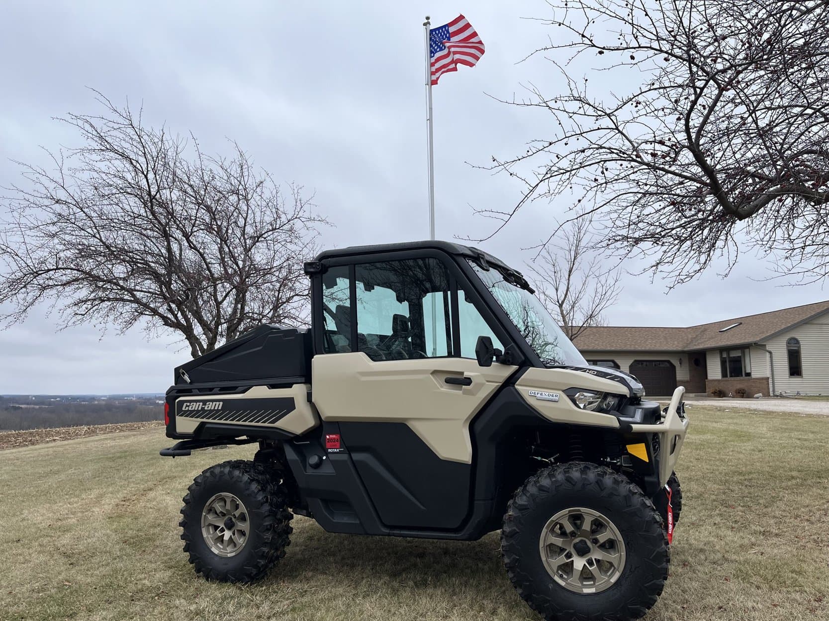 RotoKap Bed Cover for CanAm Defender UTV Canada