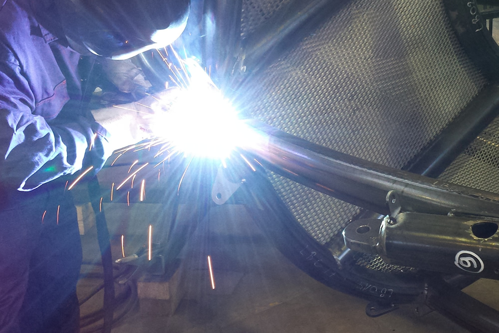 Uurtarief Zzp Lasser? Bekijk & Vergelijk Uurloon En Tarieven