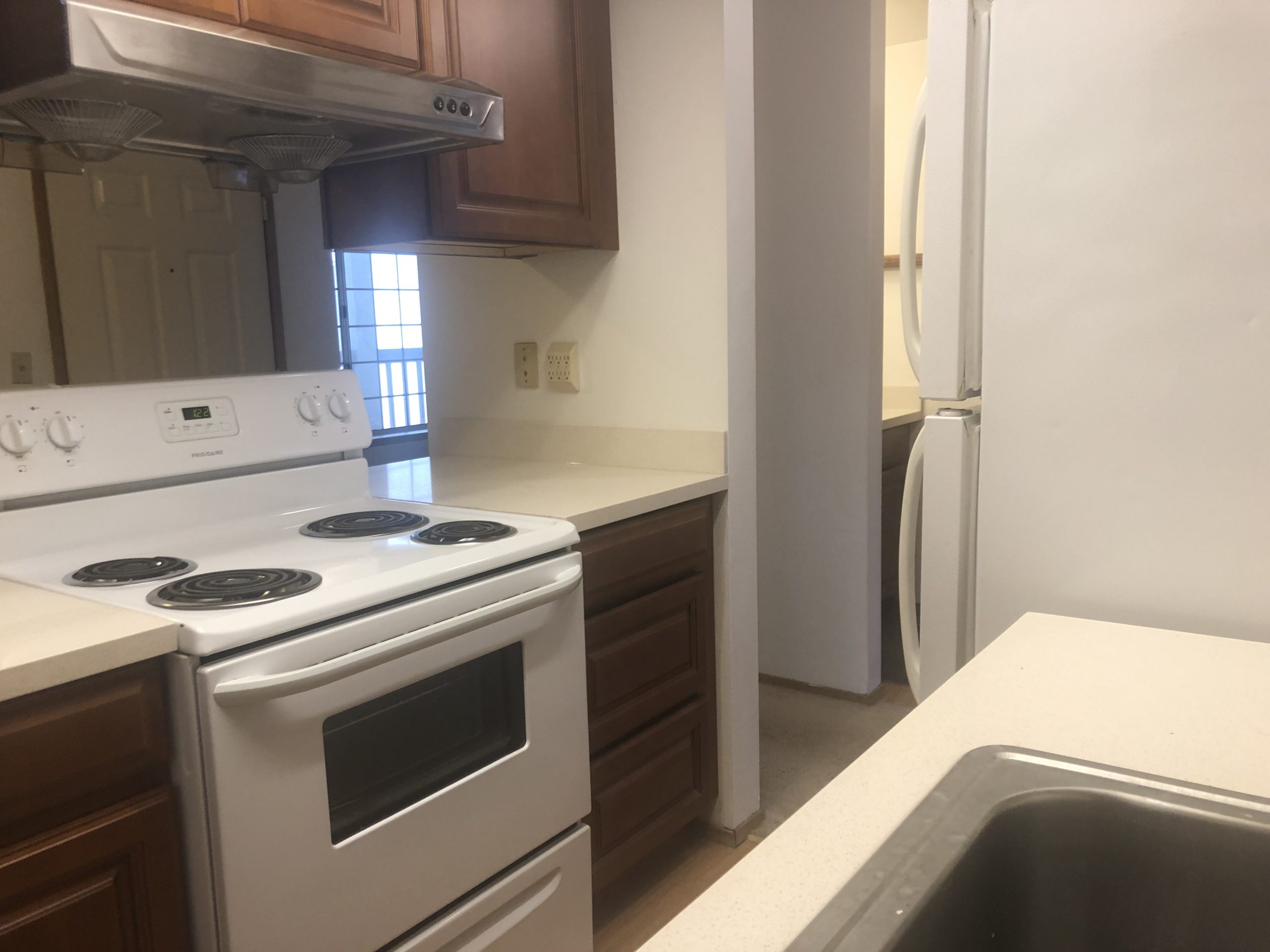 Washington Square UW Apartments