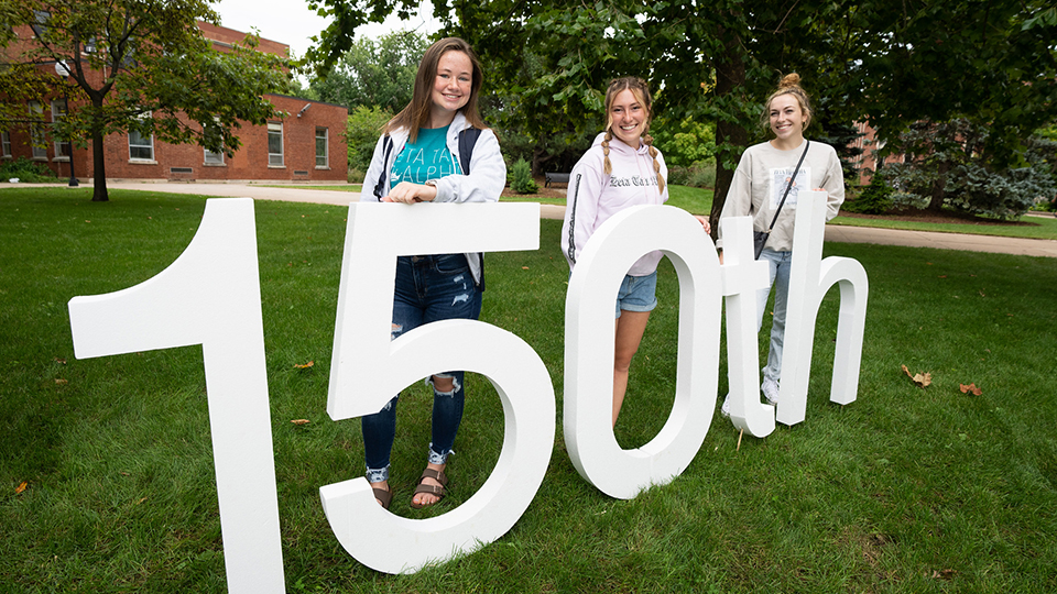 UWO toasts 150th anniversary with Sesquicentennial Community