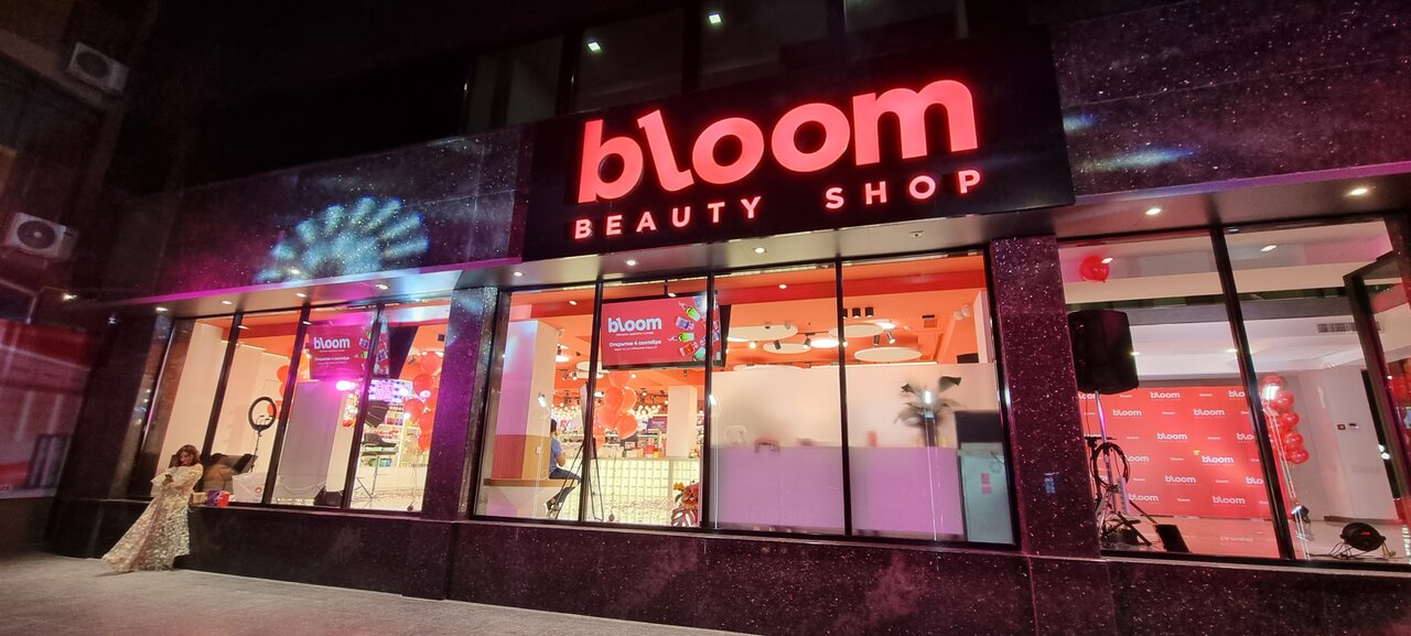Bloom Beauty Shop IN TECH STROY l ACOUSTIC BUILD