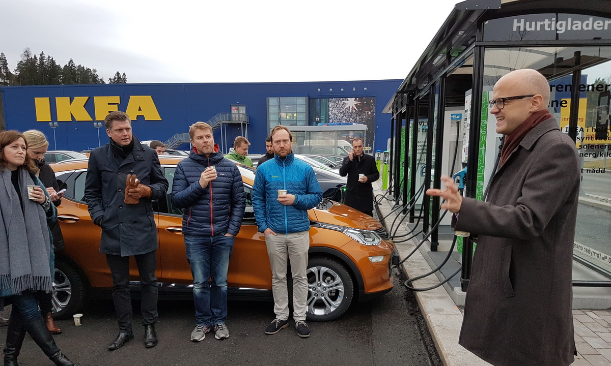 IKEA åpner hurtigladere på alle varehus i Norsk elbilforening