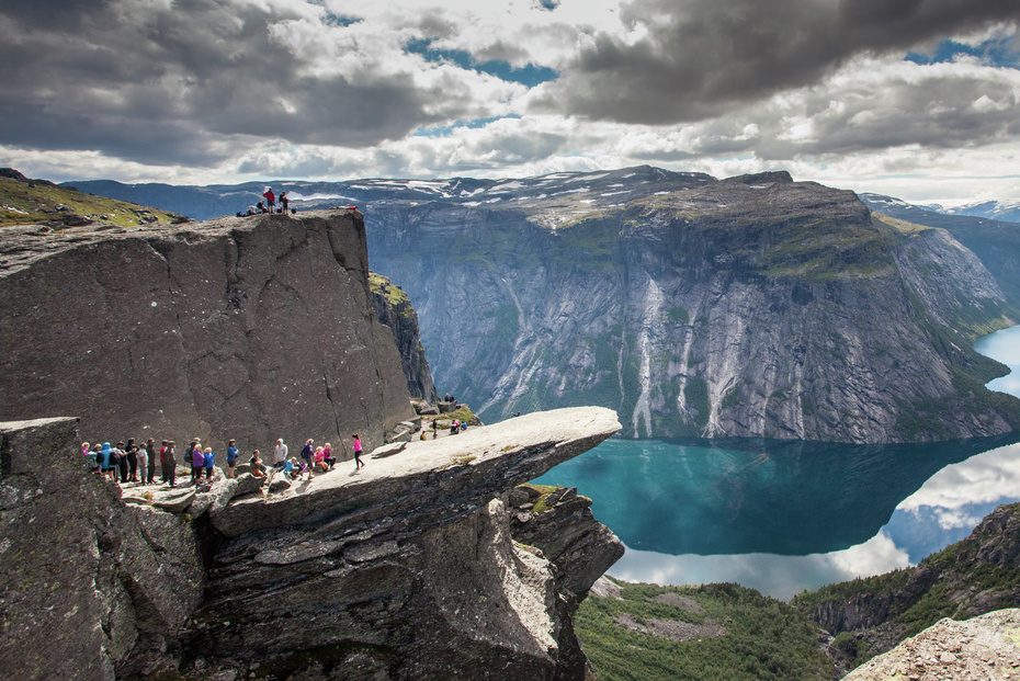 Trolltunga, tur med opphold på Utne og Ullensvang Hotel