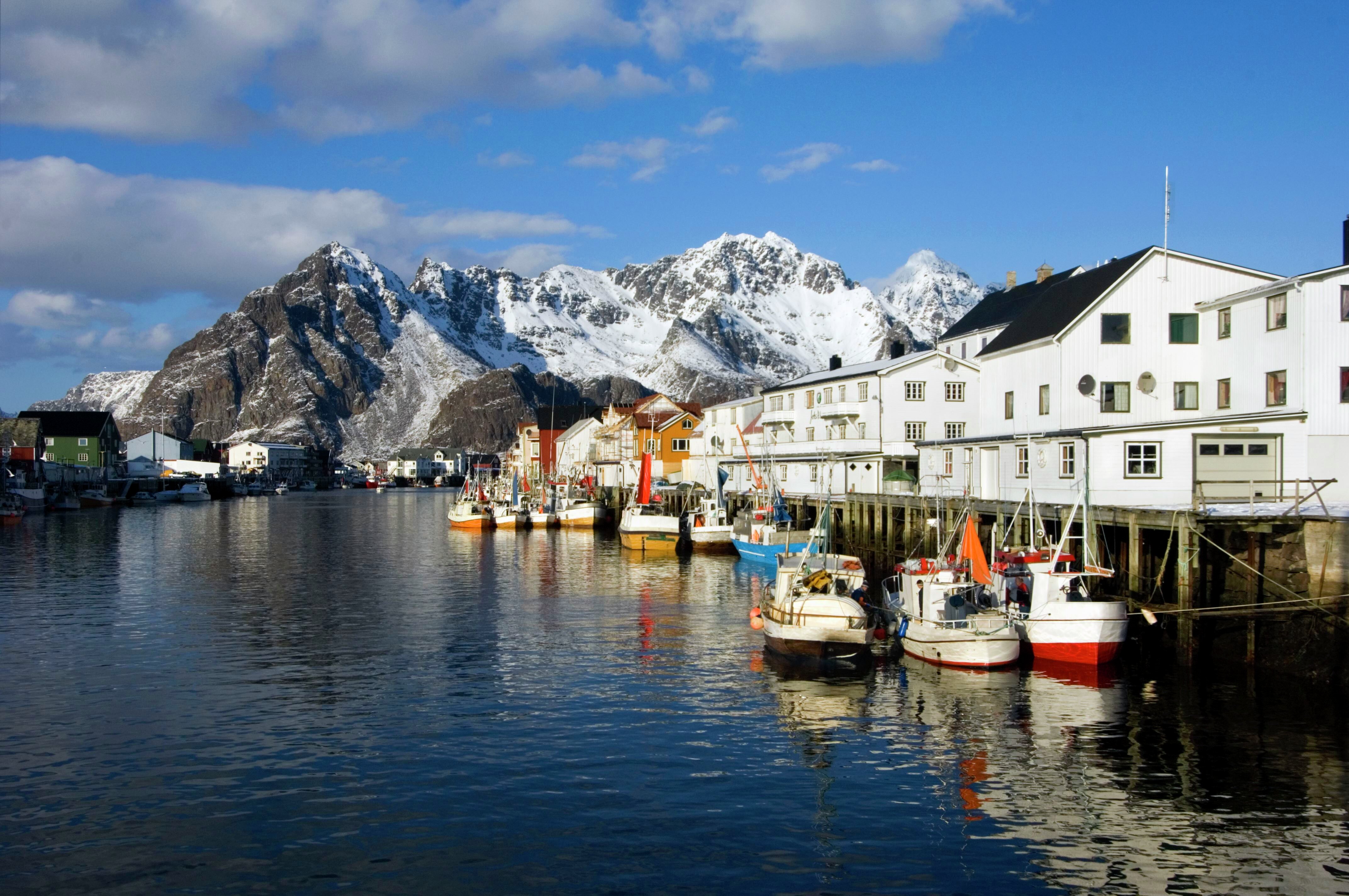 Henningsvær Visit Lofoten