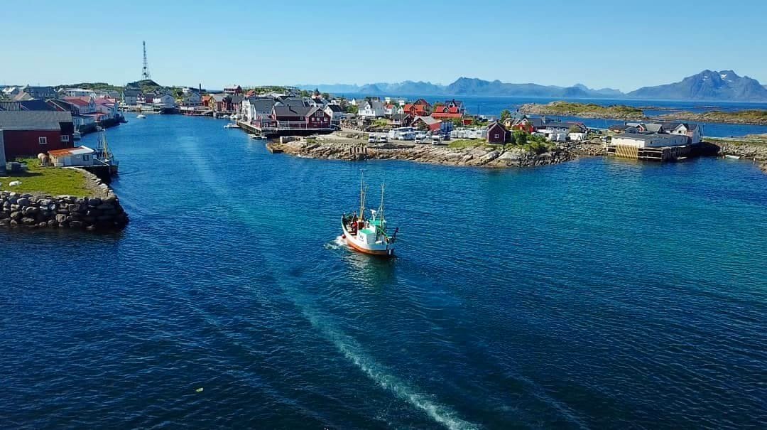 Henningsvær Visit Lofoten