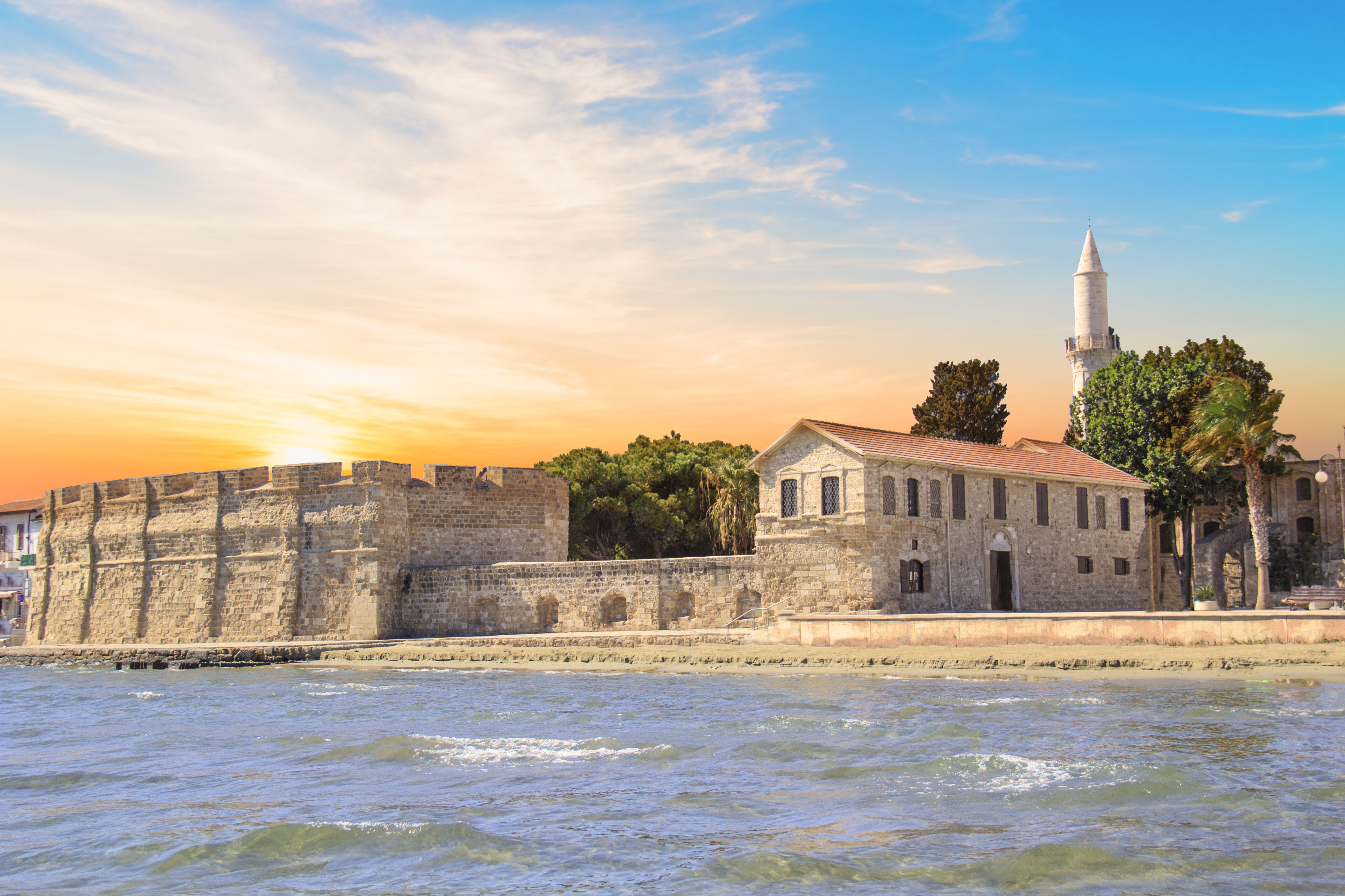 Cheap flights to Larnaca (LCA) from £179 Netflights