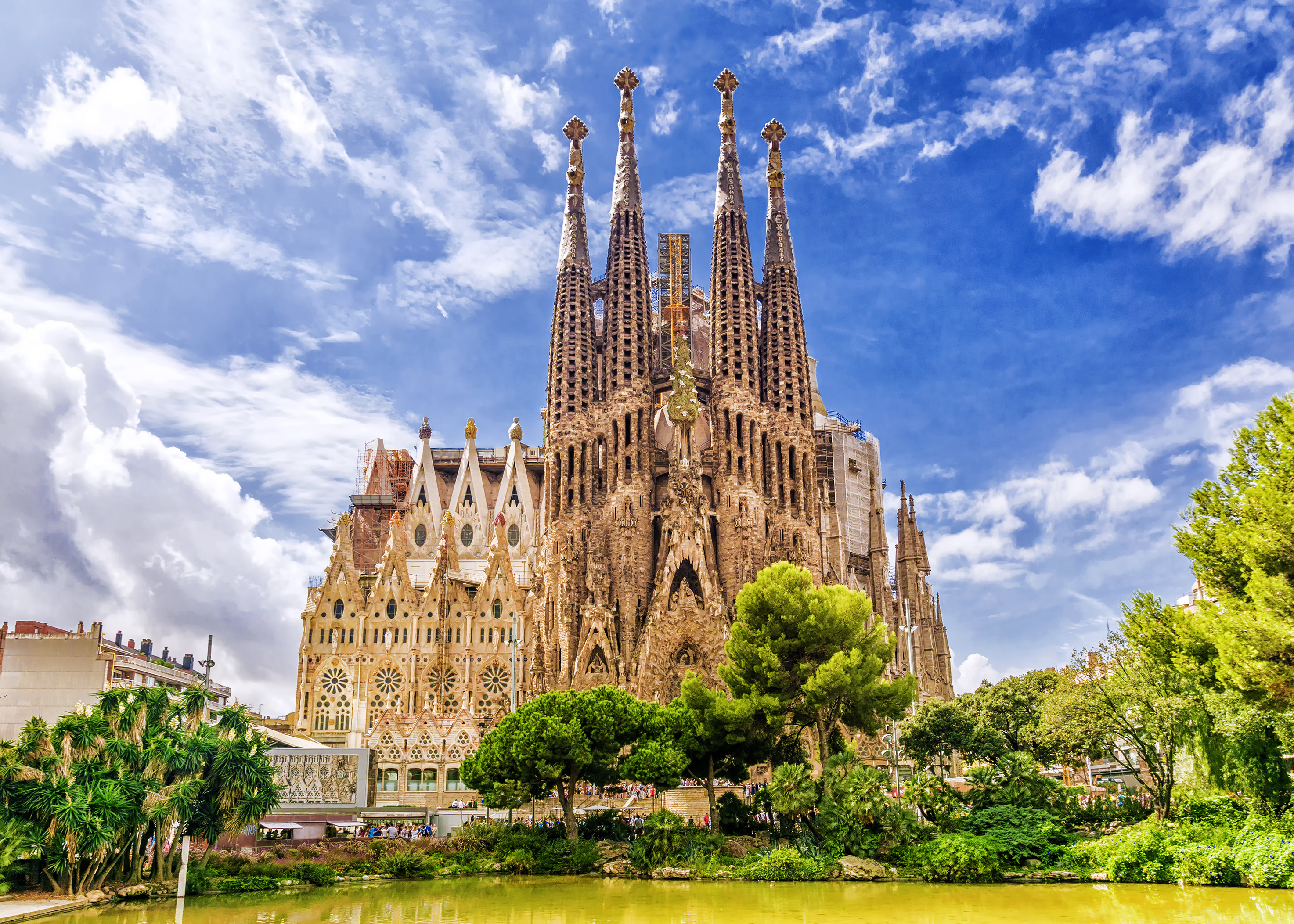 Cheap flights from London (LON) to Barcelona BCN) Netflights
