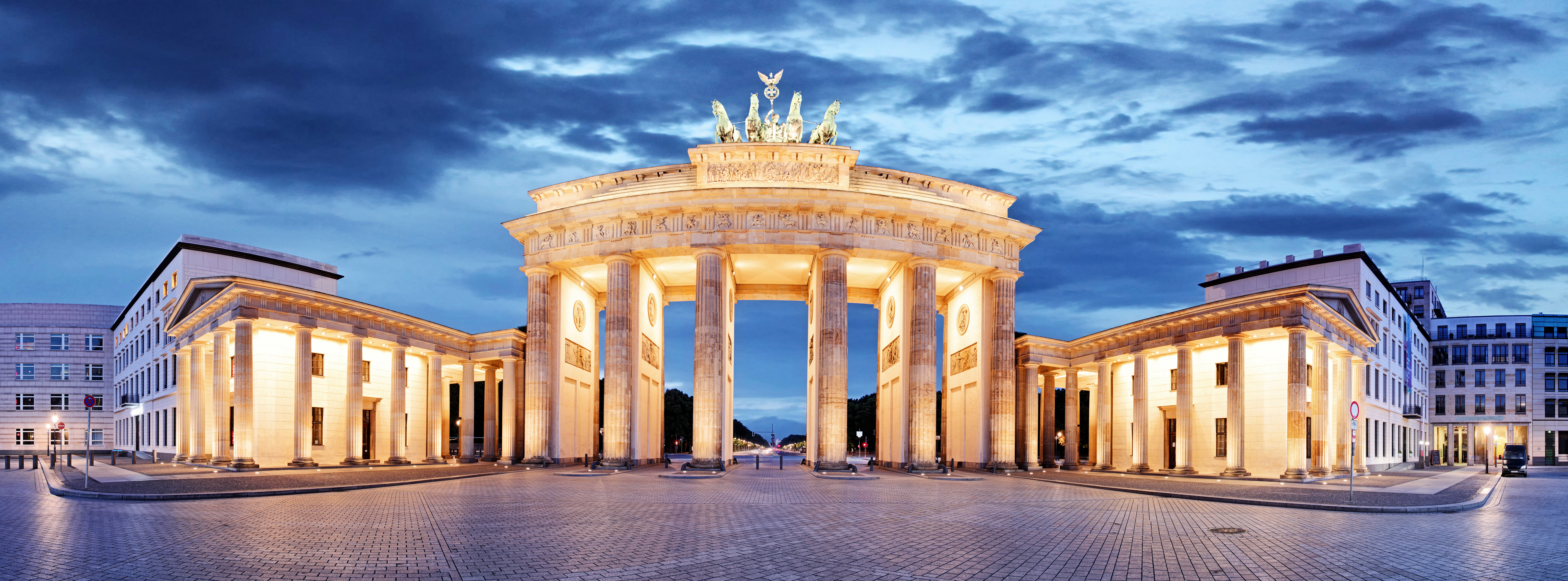 Cheap flights to Berlin (BER) from £196 Netflights