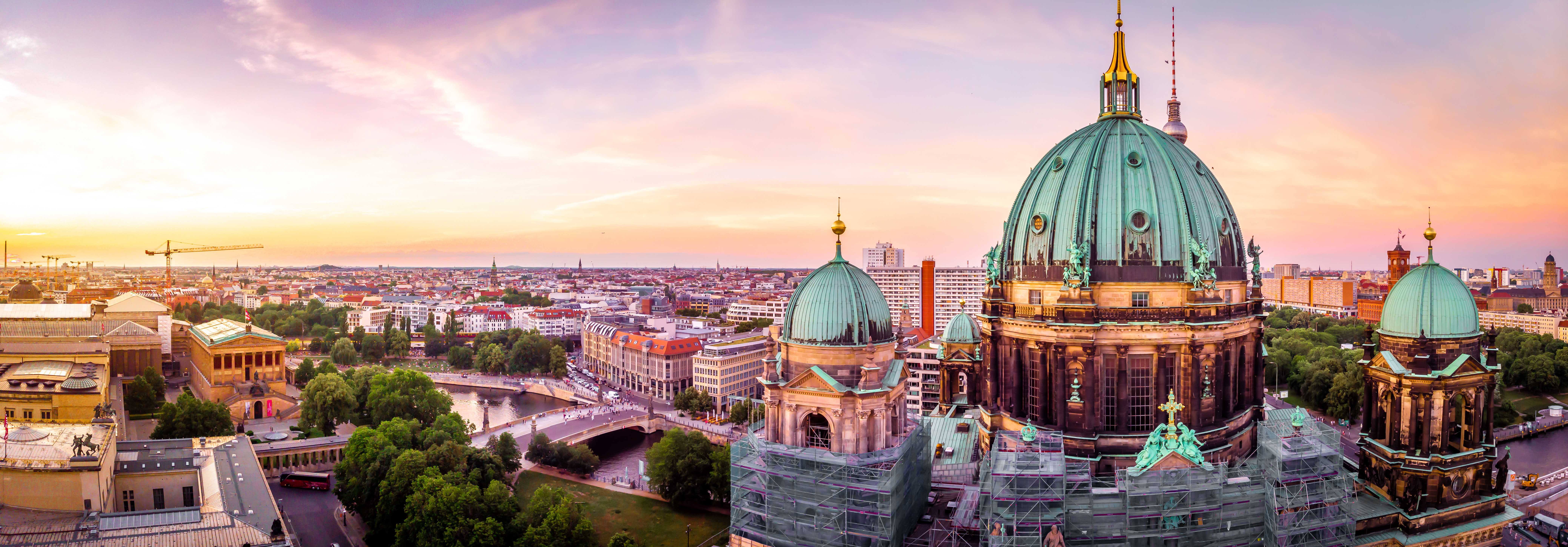 Cheap flights to Berlin (BER) from £172 Netflights