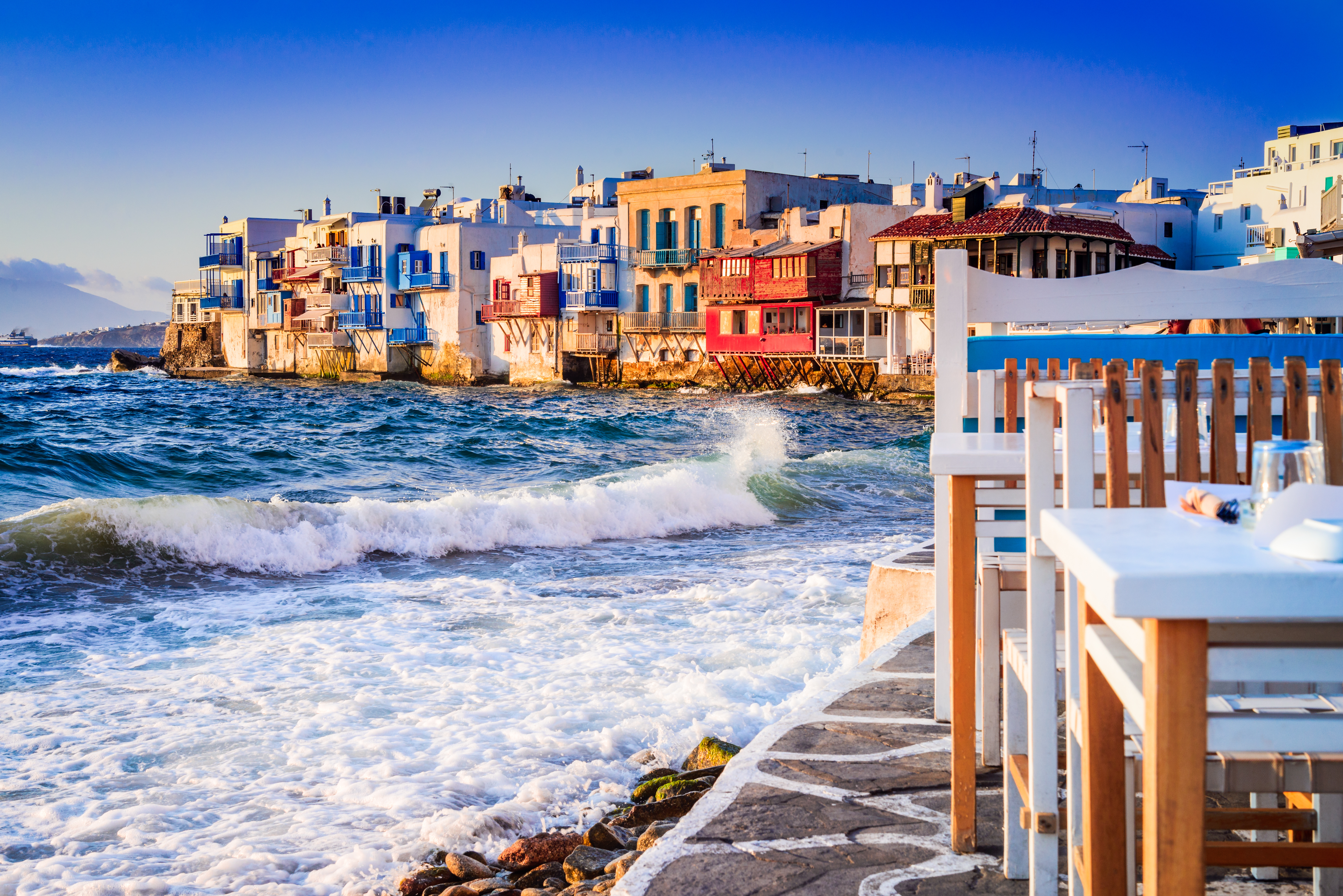 Cheap flights to Mykonos (JMK) from £157 Netflights