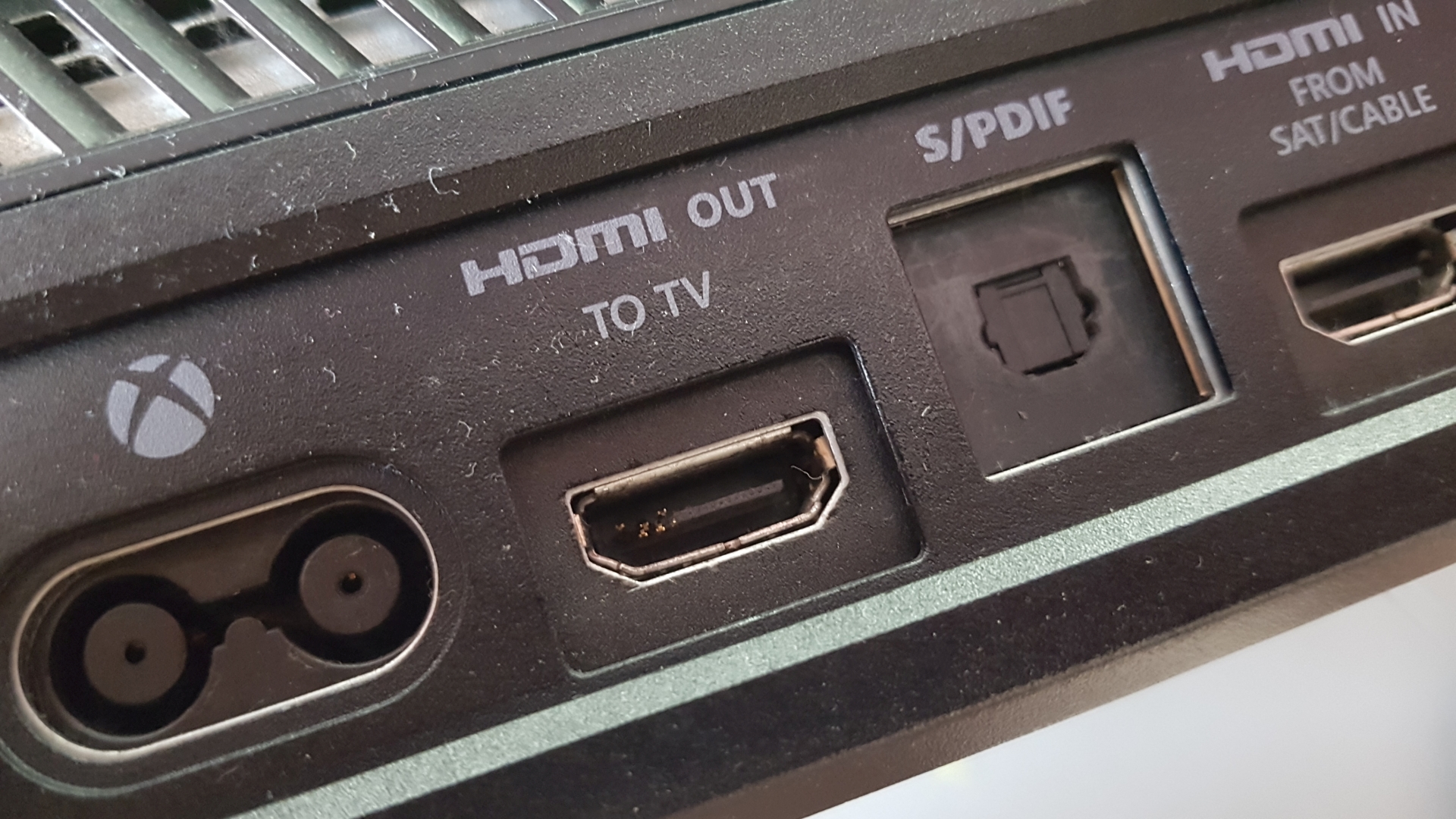 Cost for an HDMI repair Microsoft Community