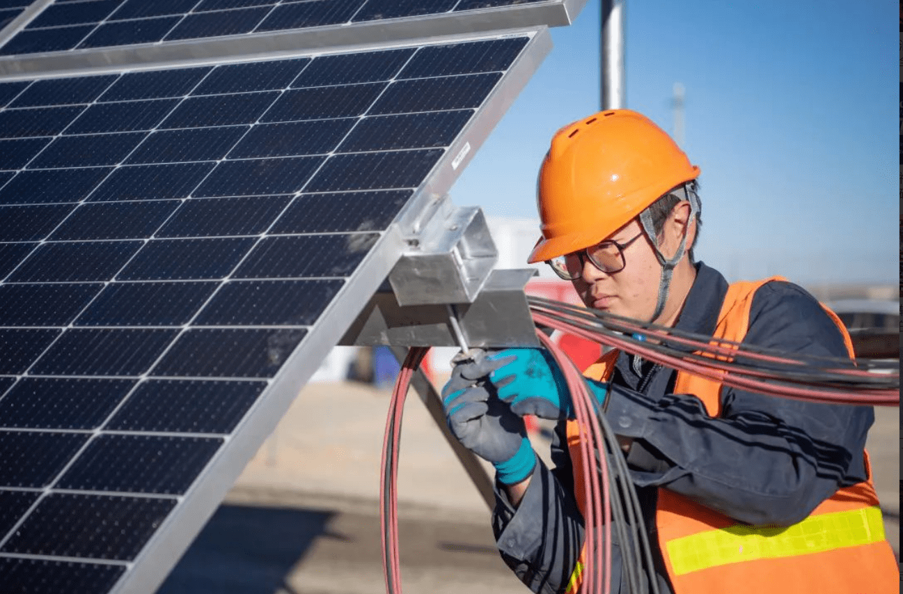 How to Install and Use Solar Cables?solar fuse