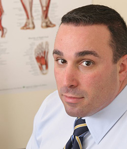 About New York, Babylon, NY Chiropractor Frank J. Valente, DC, PC