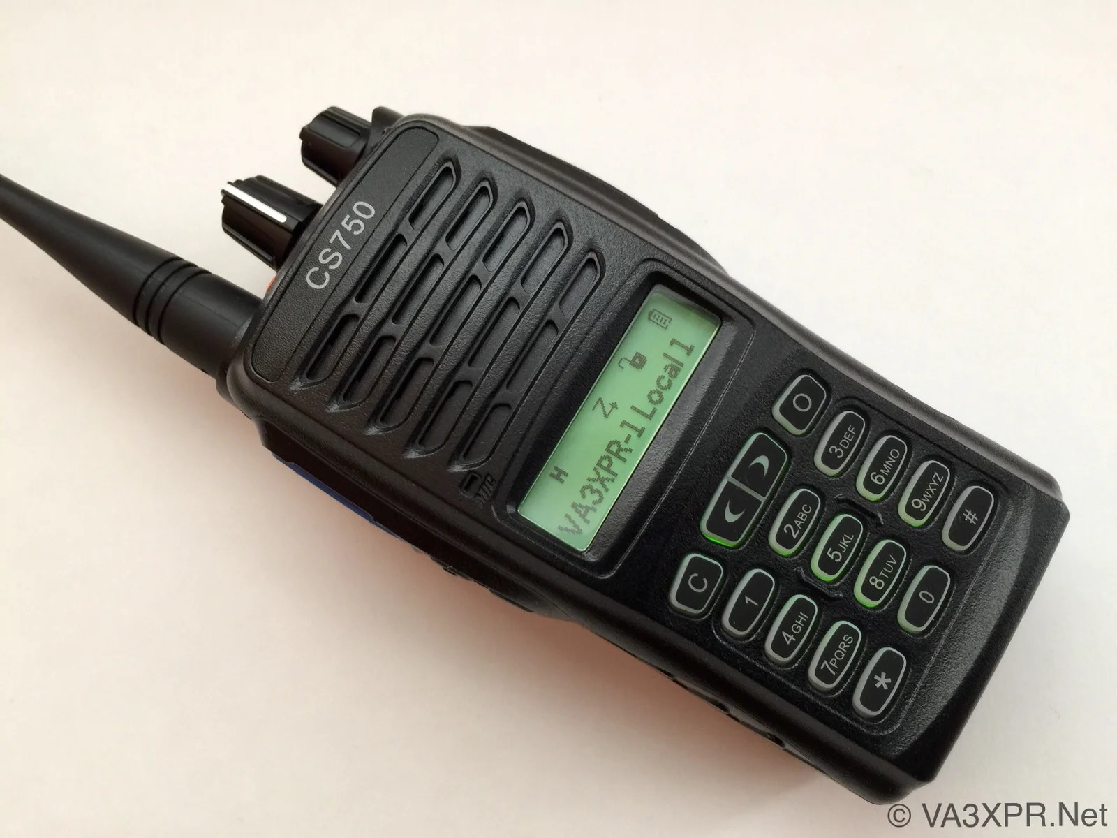 REVIEW Connect Systems CS750 DMR portable radio VA3XPR