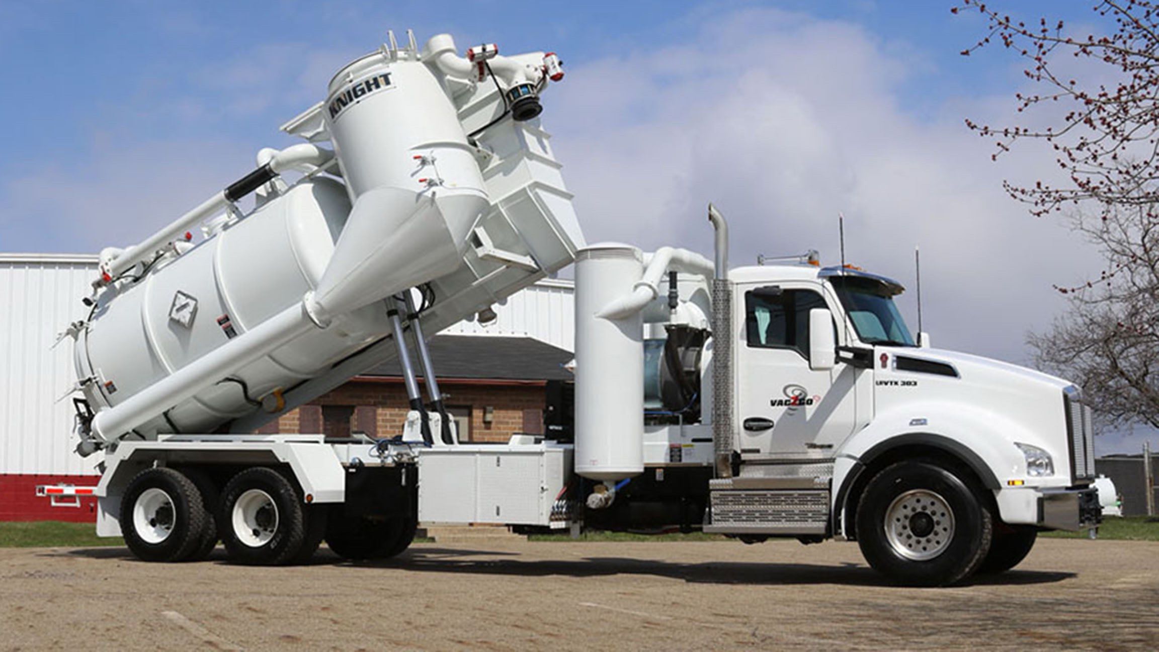 Keith Huber Knight Liquid Ring Truck Vac2Go Vacuum Truck Rentals