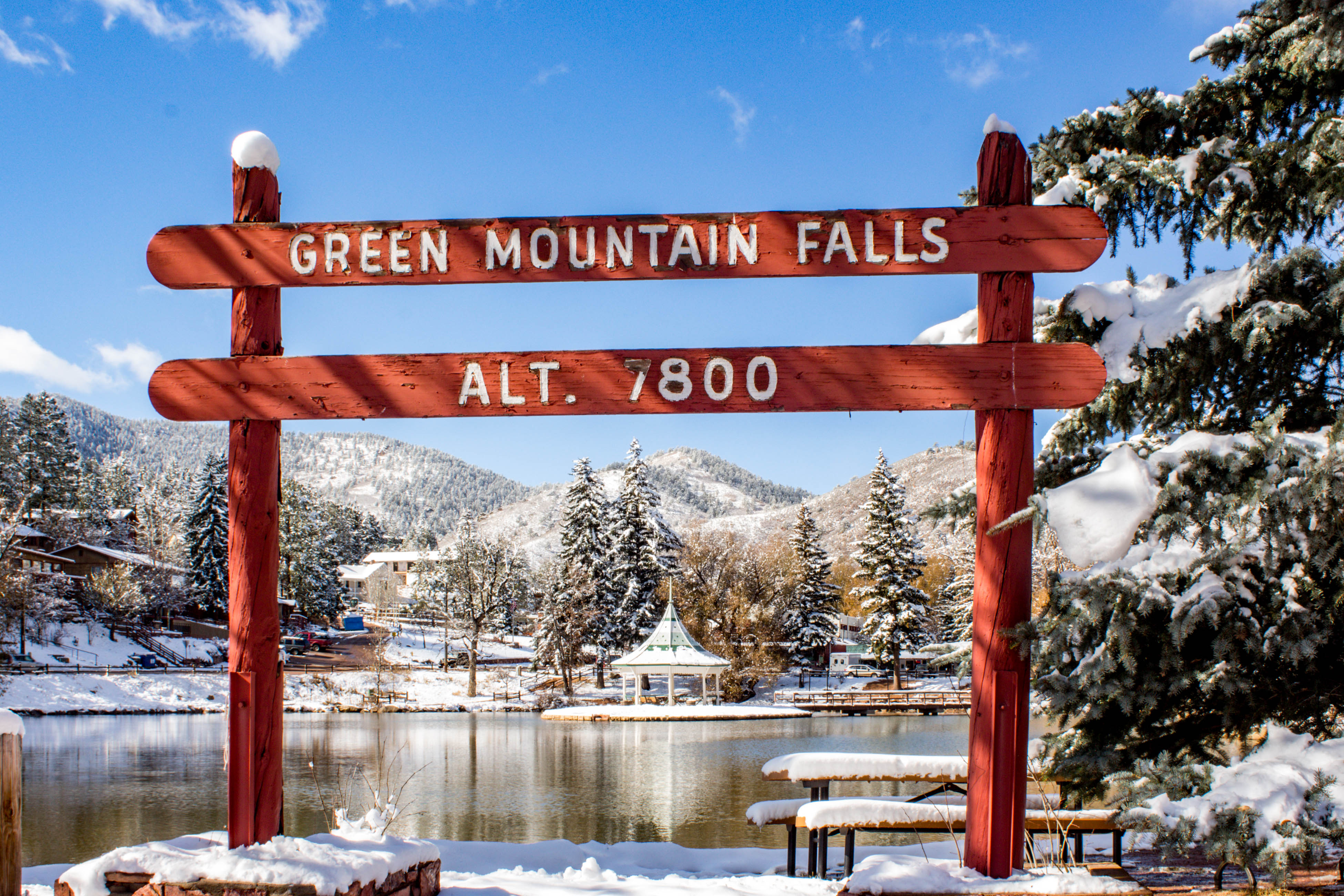 Chipmunk Cabin 3 BD Green Mountain Falls, CO Vacation Rental Vacasa