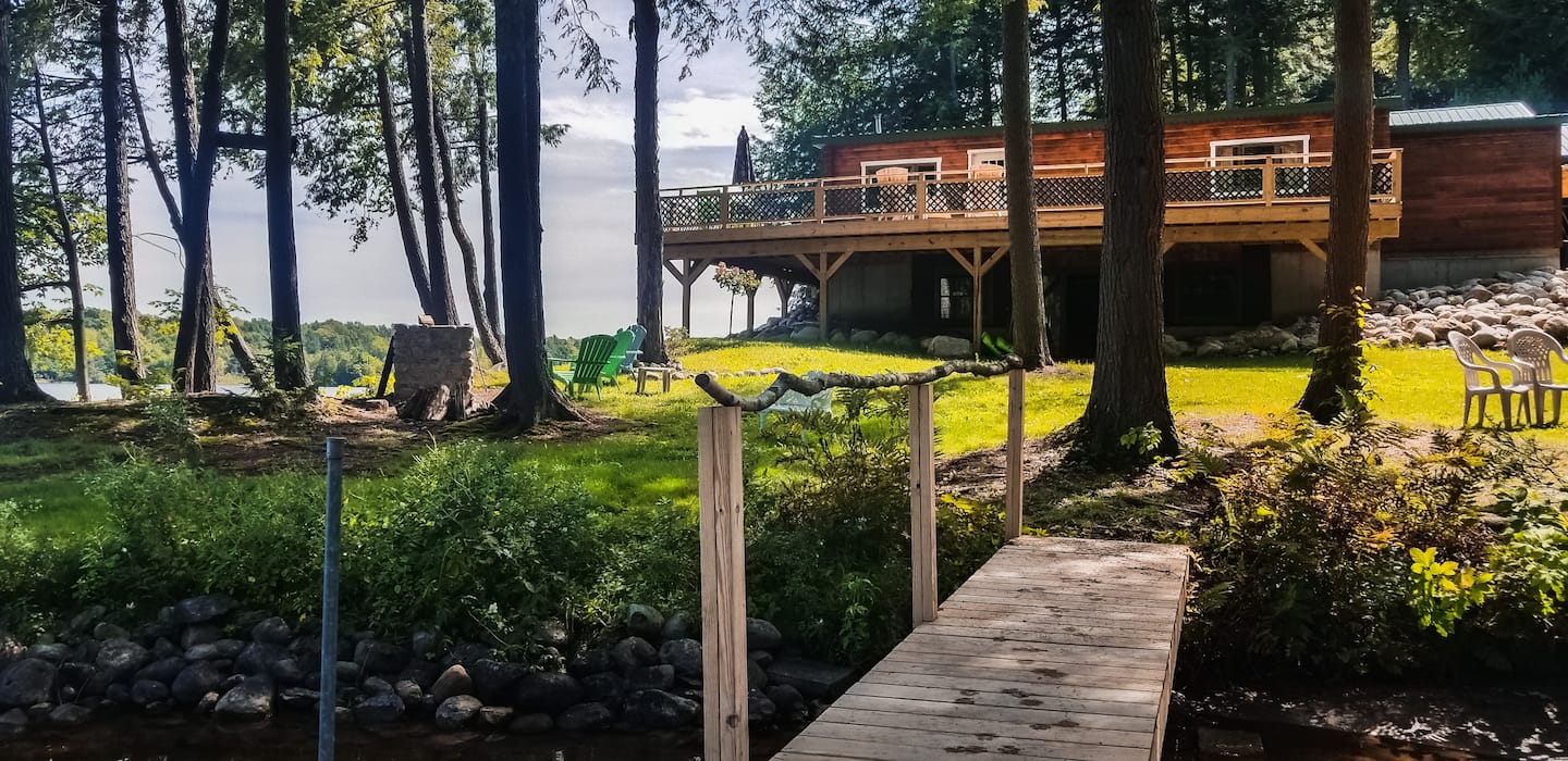 Amazing House On Point Of Kayuta Lake Sleeps 10