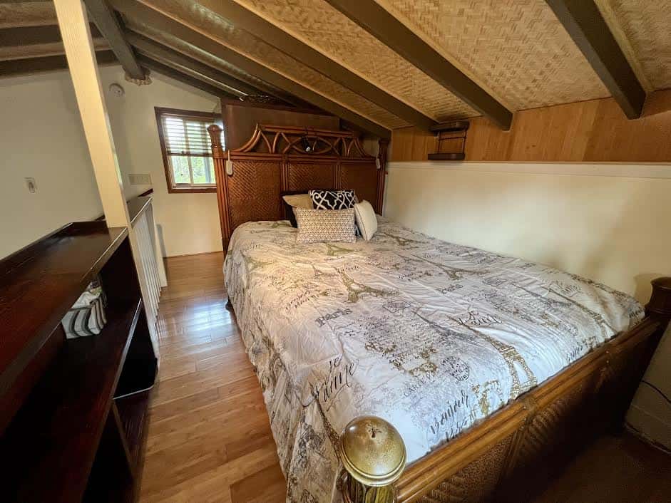 Eden Roc Bungalow 1BR Loft Vacation Hawaii Rentals