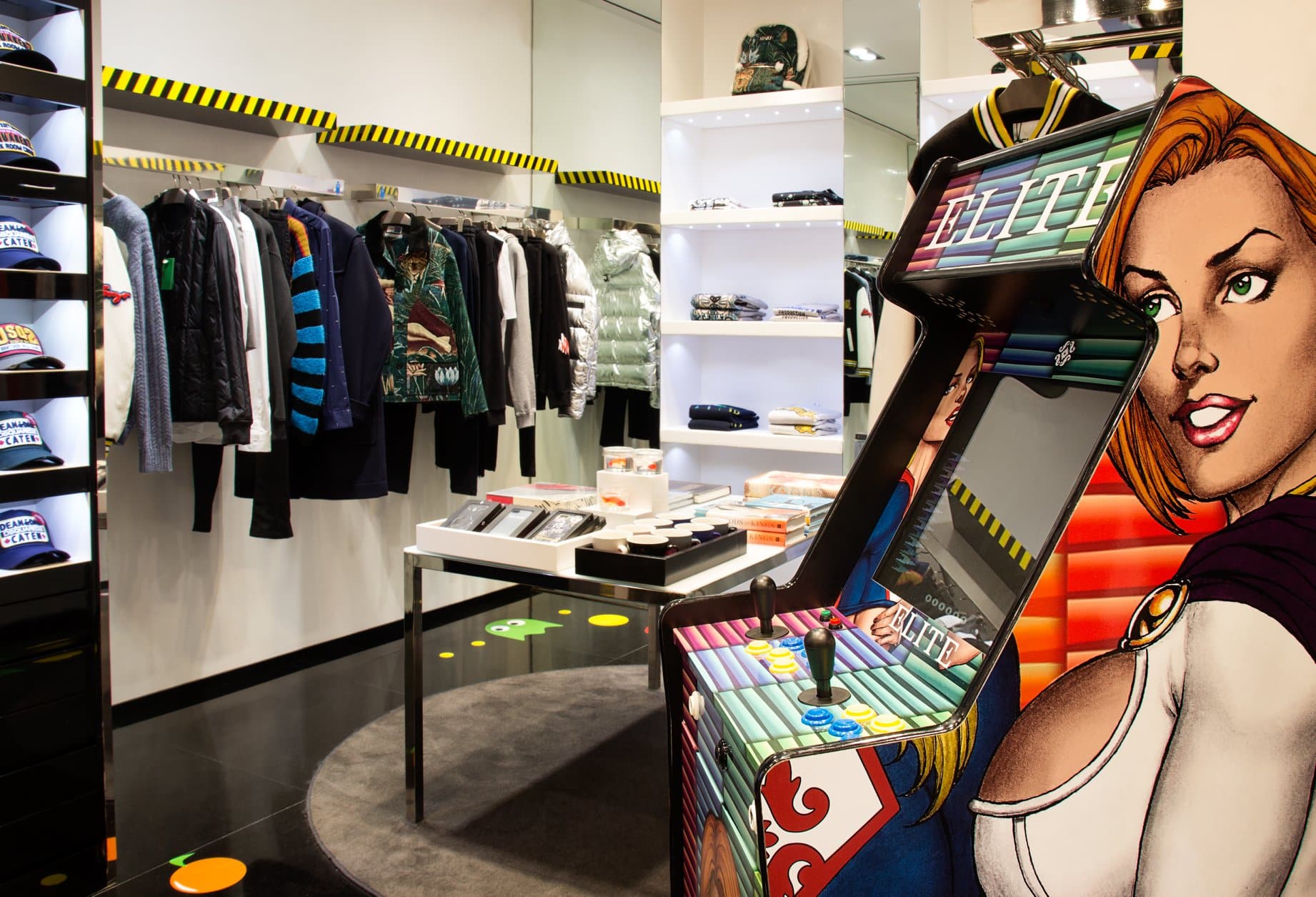 ⊛ Elite Store Multibrand Store Vacation Marbella