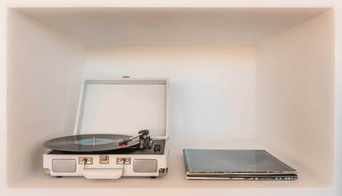 Why You Should Never Buy A Crosley Record Player