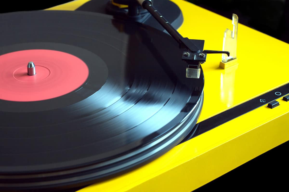 Why Does My Record Player Sound Distorted? Let's Find Out