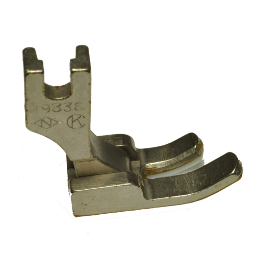 Singer Sewing Machine Hinged Foot Vacuum and