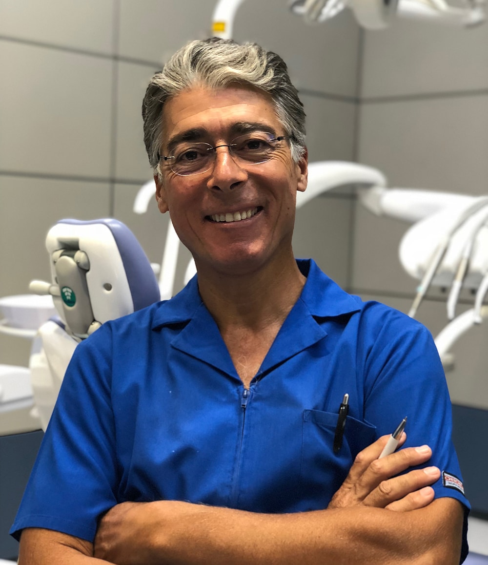 Dr. Ernesto Vilches Vilches y Ahumada Dentistas Dentistas para toda