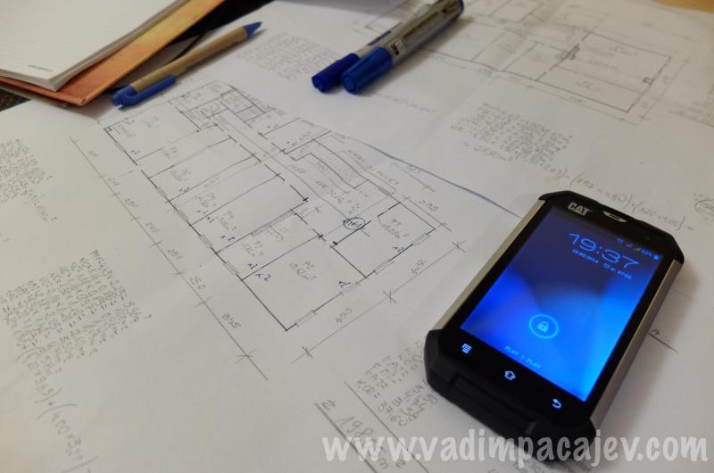 » Caterpillar CAT B15 krótki test Vadim Pacajev Blog