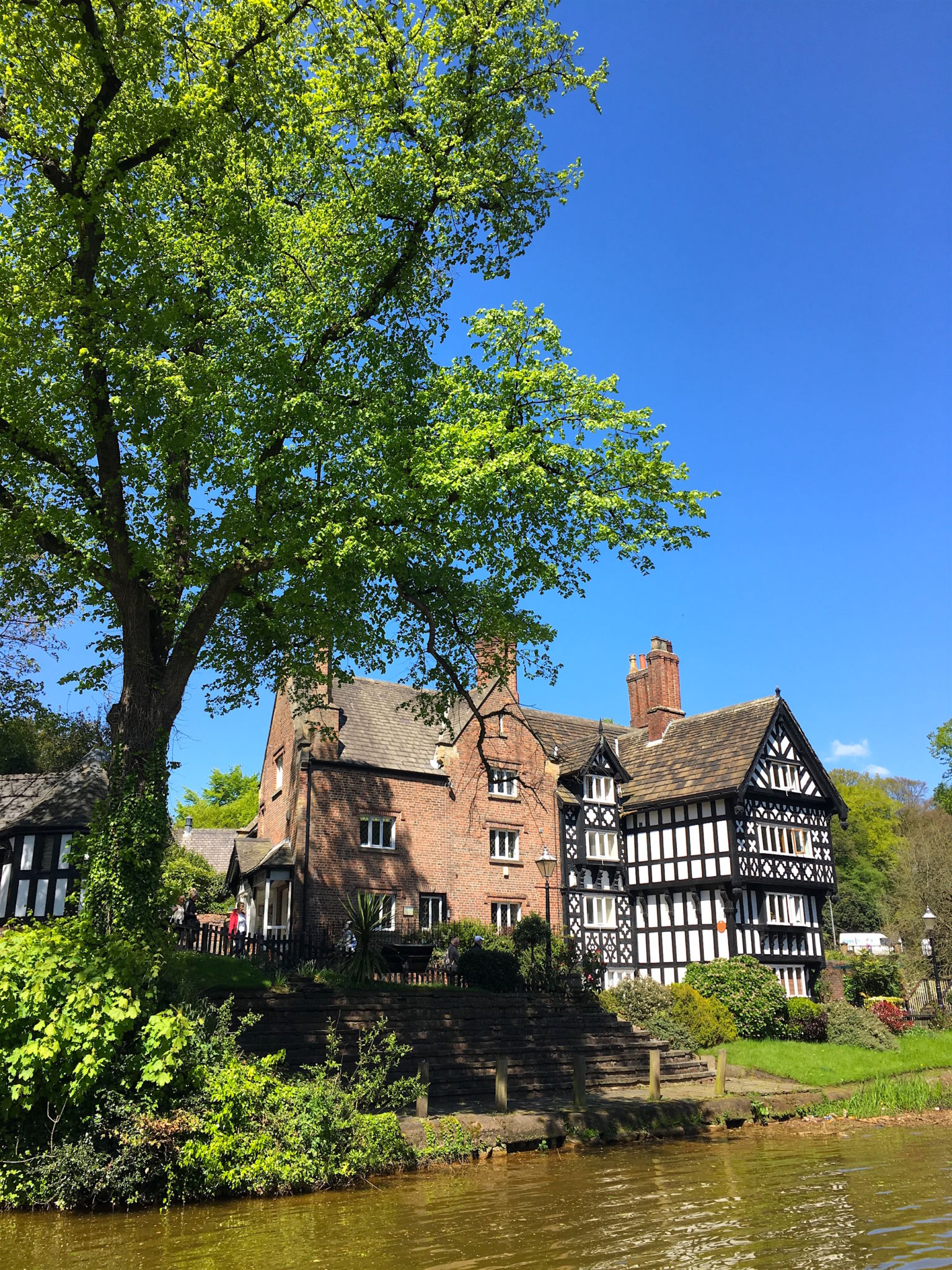 A Magical Lunch in Worsley Village Vagabond3 World Travel Blog