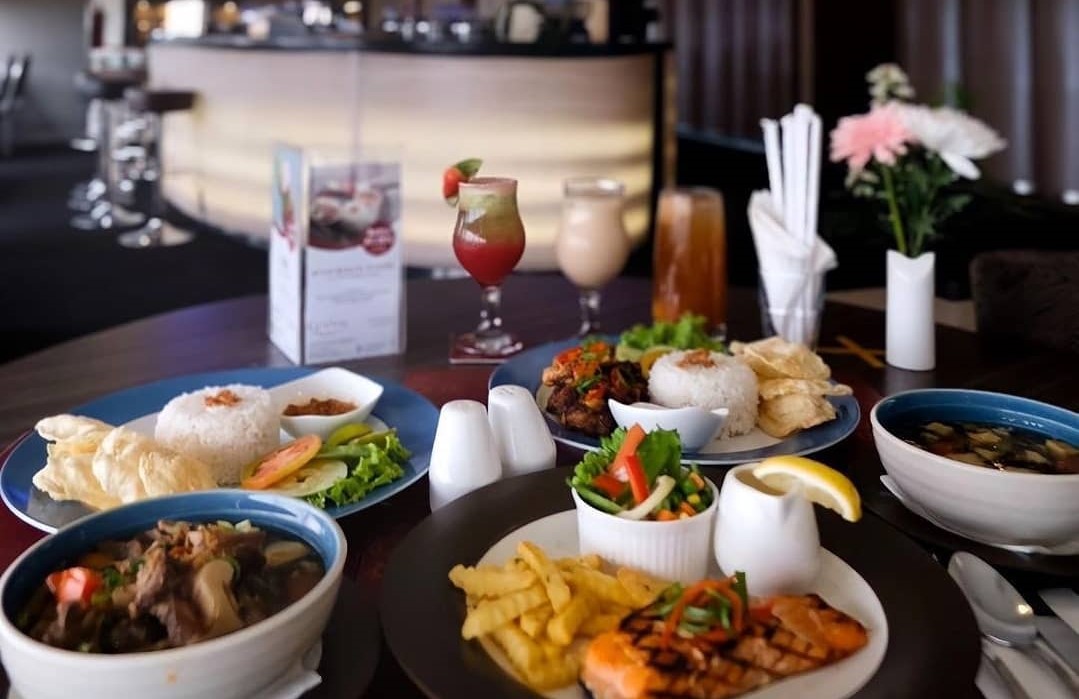 Canting Stand Alone Restaurant, Meeting Pointnya para Business