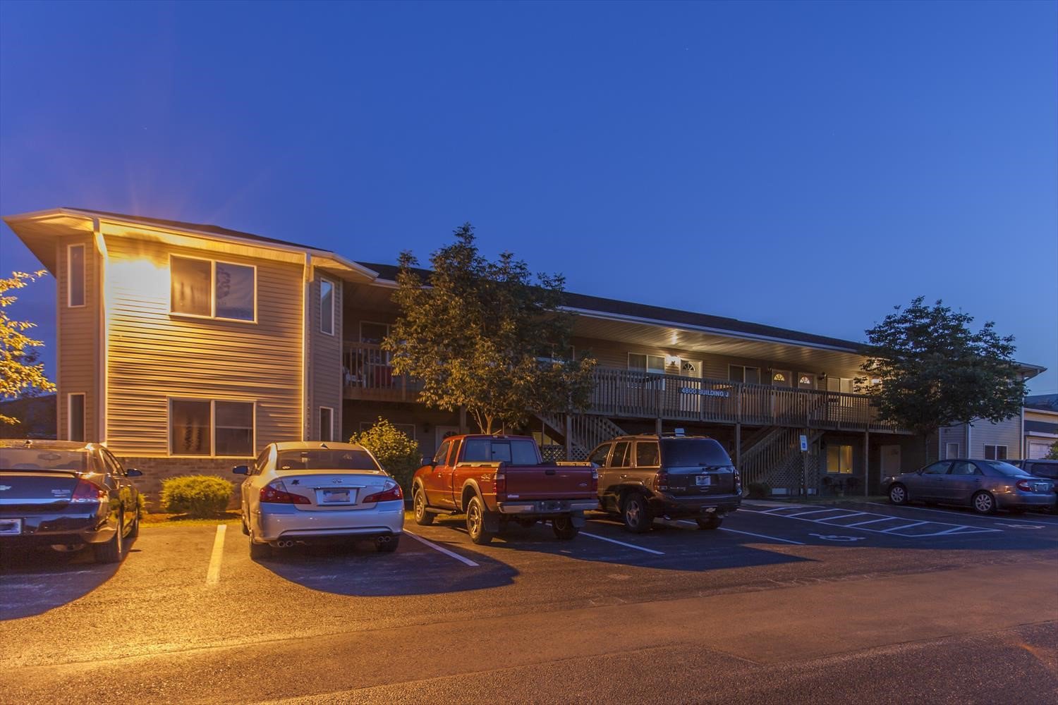 Ashford Apartments The ValCap Group, LLC