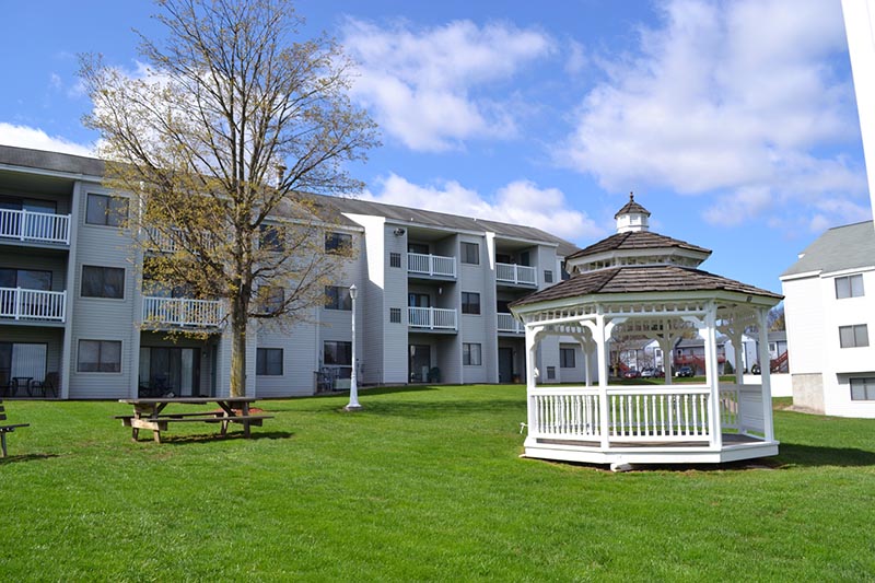 GALLERY Valenti Country Estates Apartments