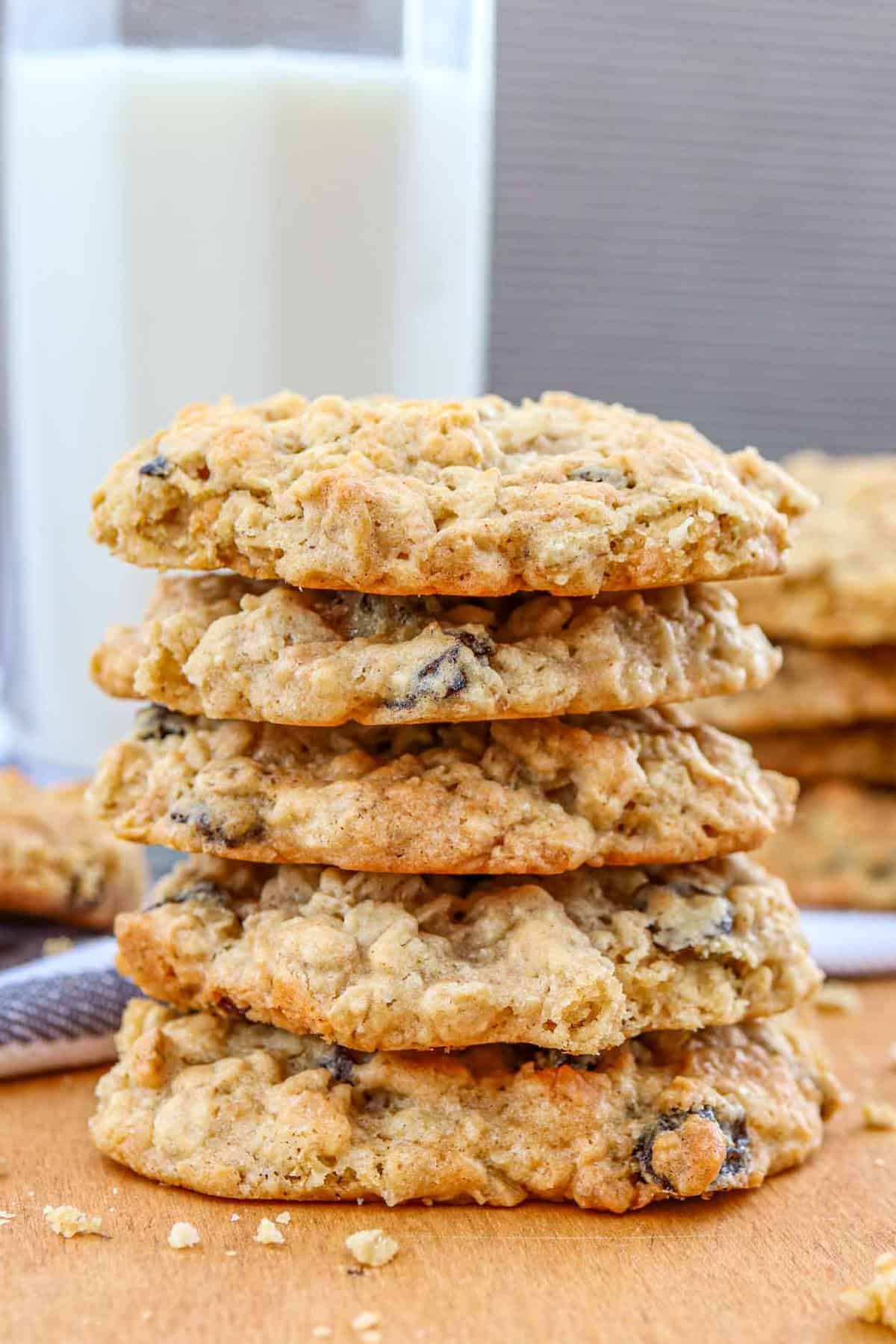 Oatmeal Raisin Cookie Recipe (VIDEO) Valentina's Corner