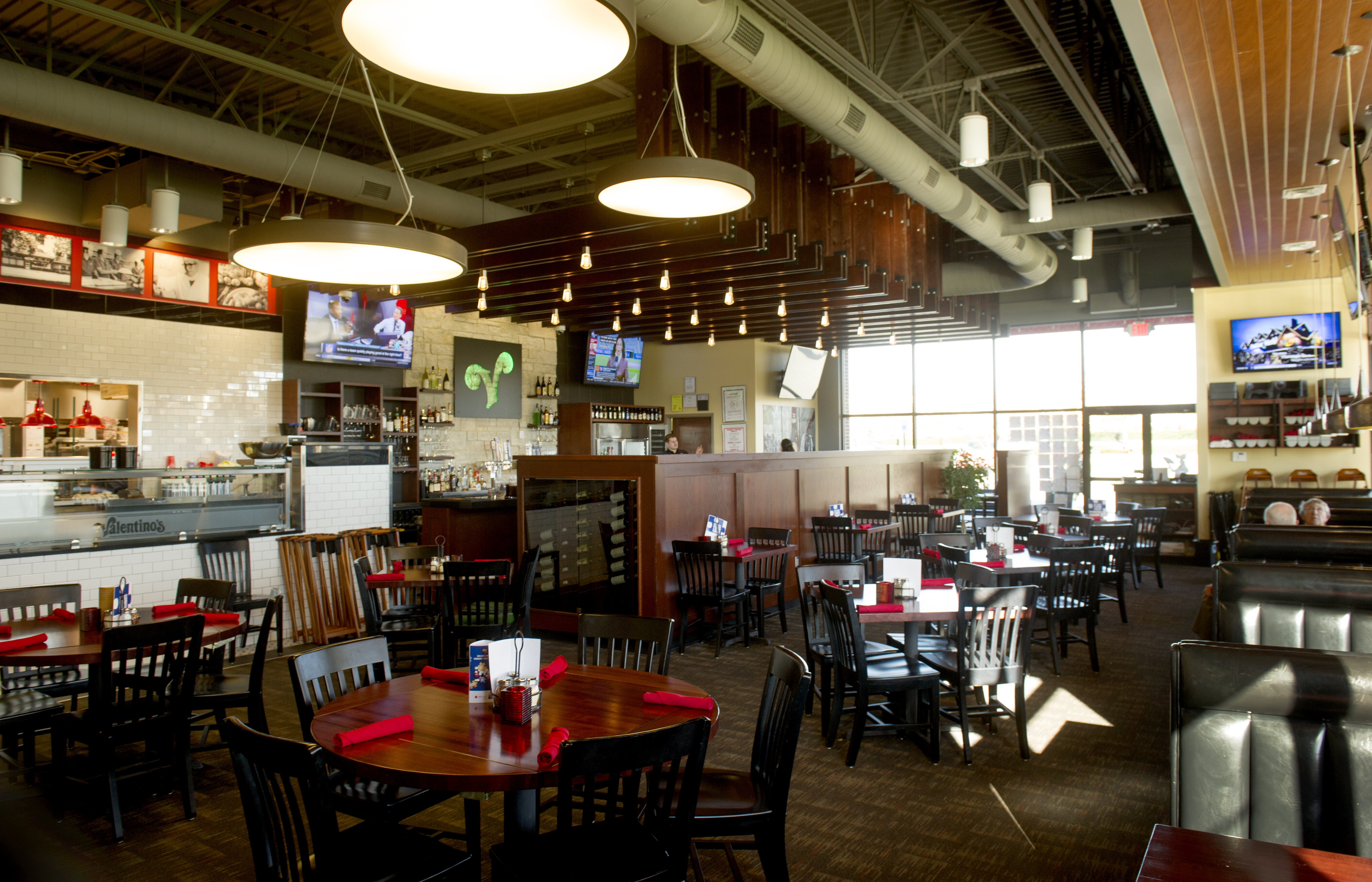 Lincoln, NE 2820 Pine Lake Rd. Valentino's