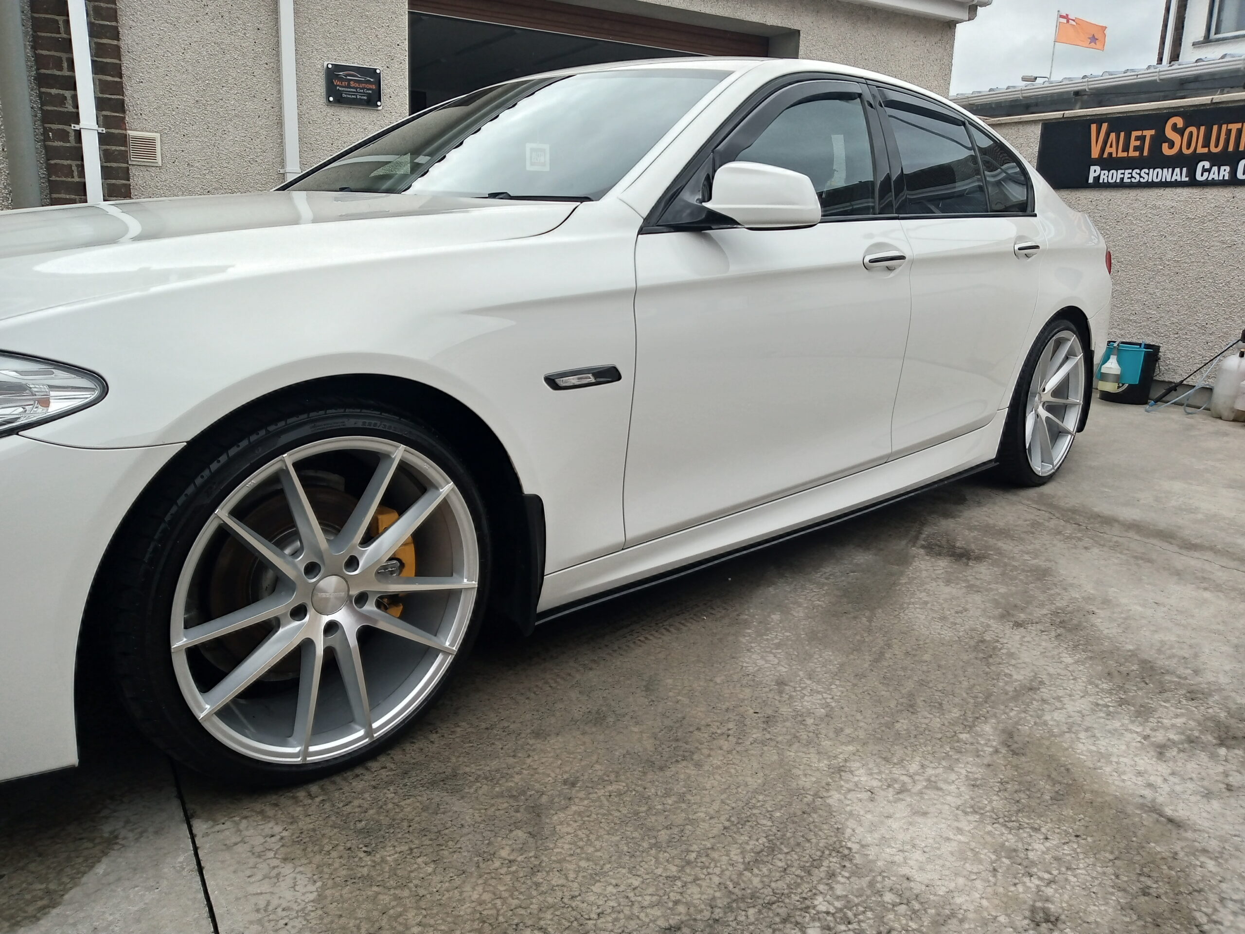 Luxury Hand Wash Car Wash Derry / Londonderry Valet Solutions