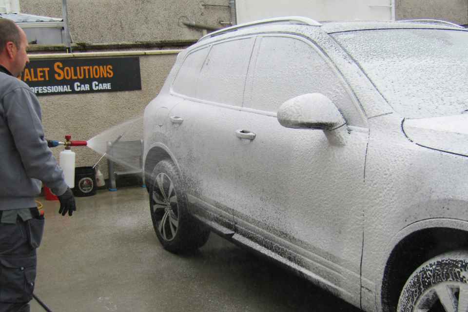 Luxury Hand Wash Car Wash Derry / Londonderry Valet Solutions