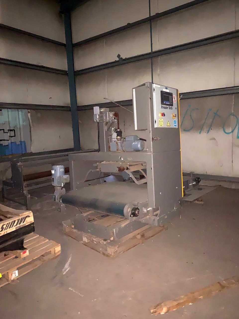 Premier Tech Bagging Line Valiant Industries