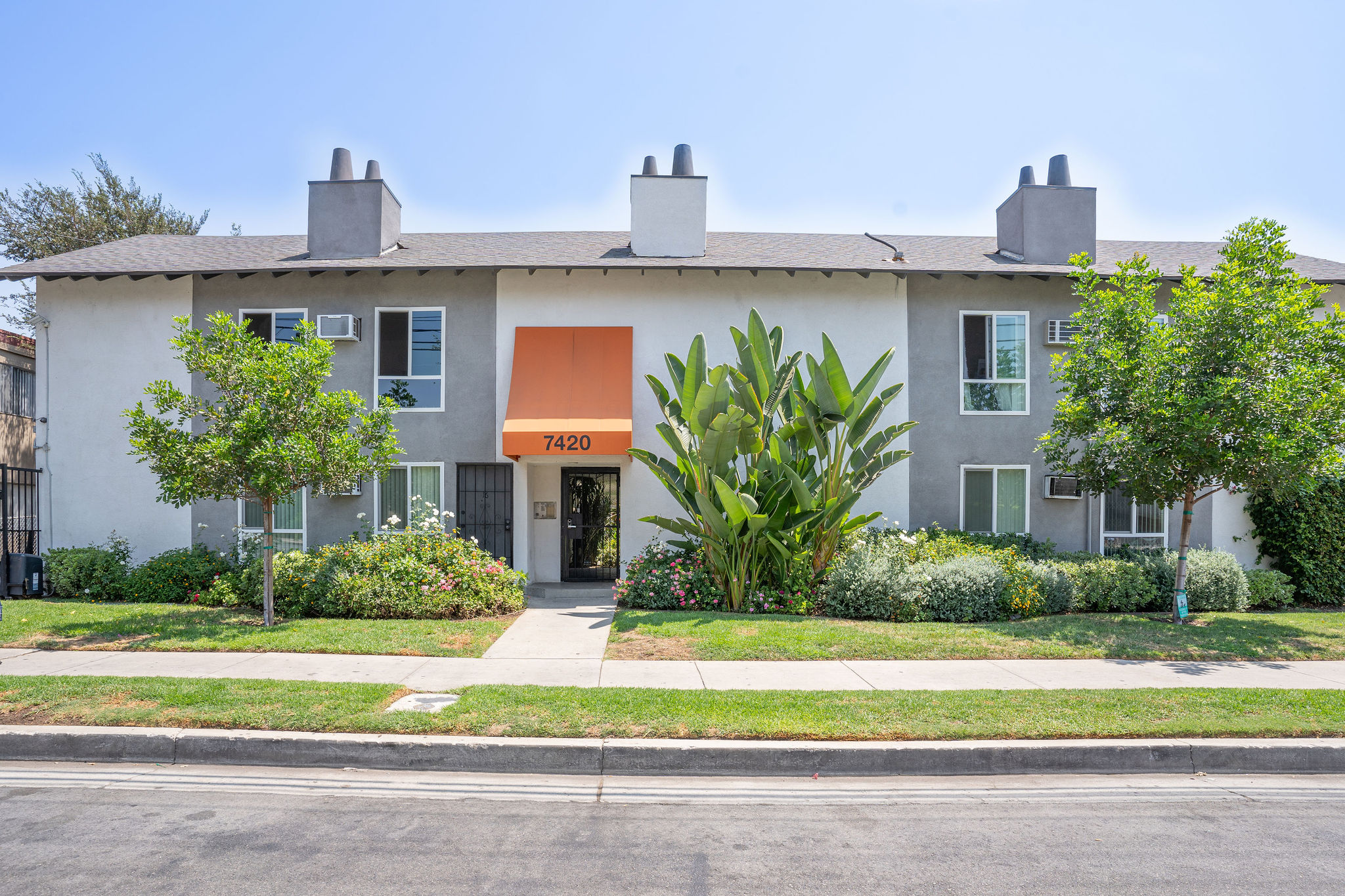 Woodman Apartments Valley Apartments