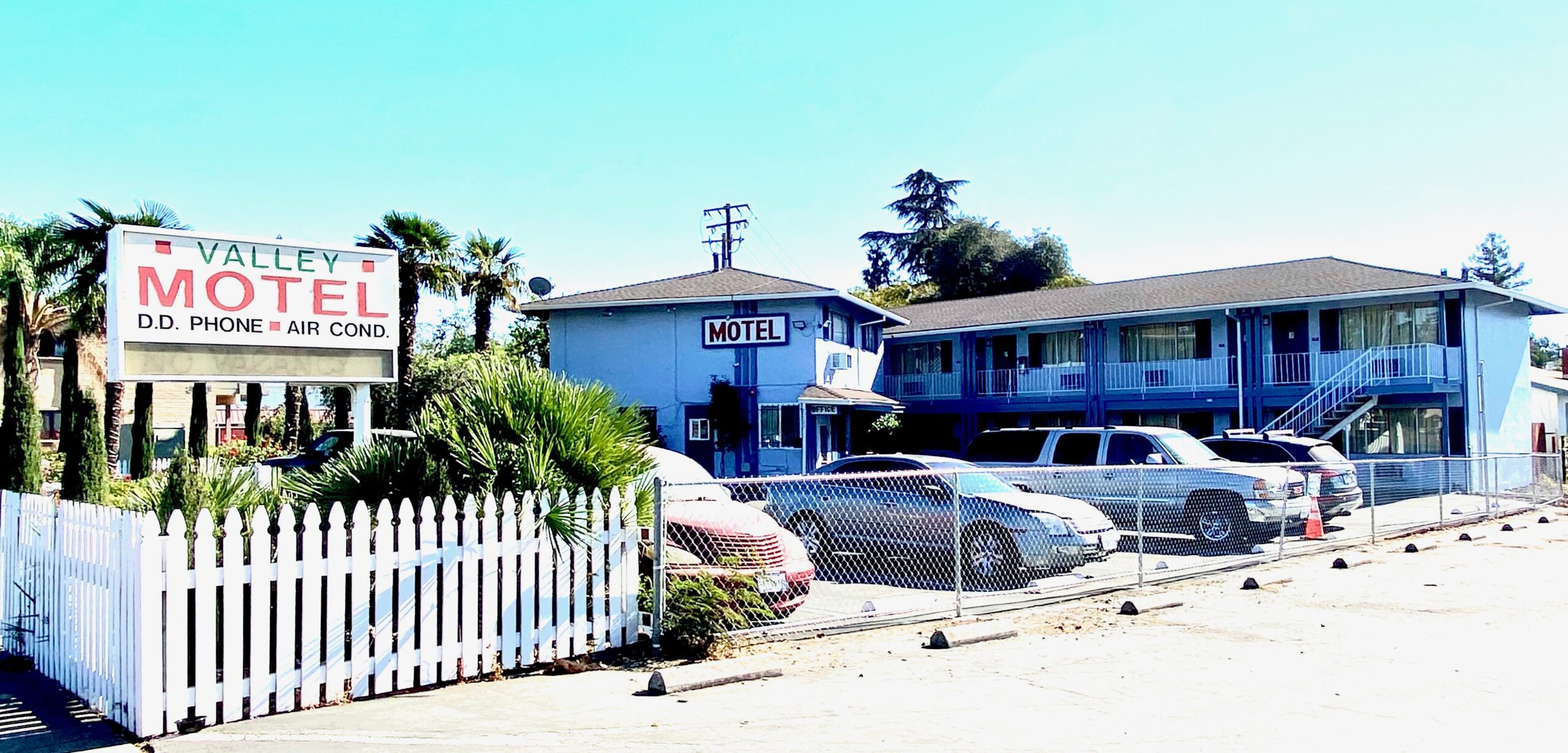 Valley Motel